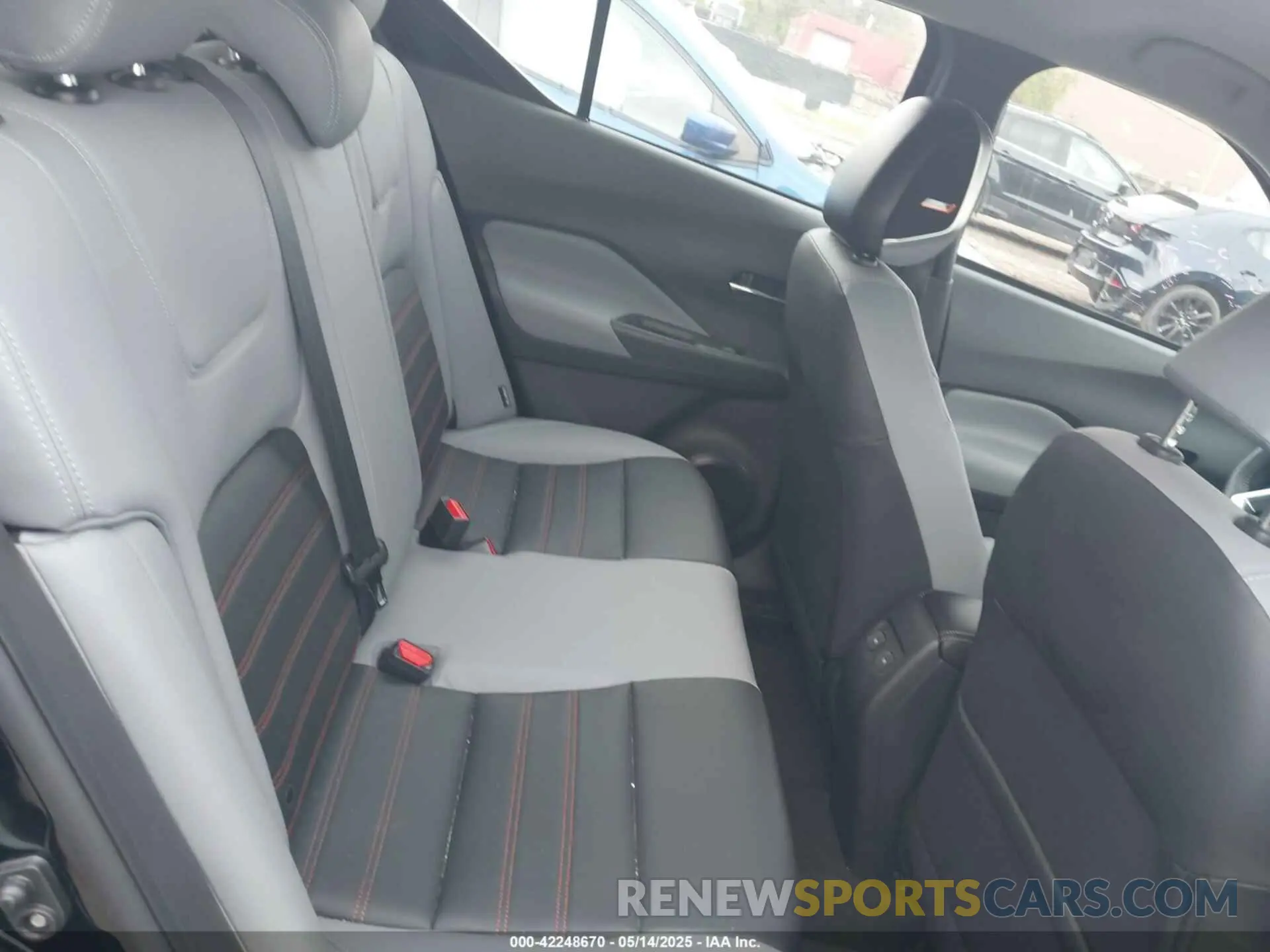 8 Photograph of a damaged car 3N1CP5DV1PL513317 NISSAN KICKS 2023