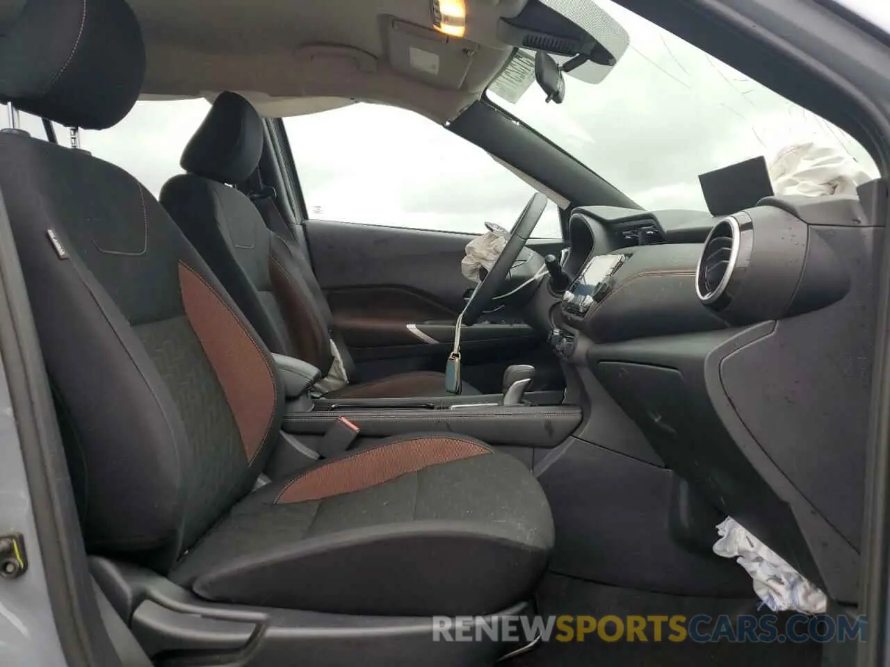 7 Photograph of a damaged car 3N1CP5DV1PL536970 NISSAN KICKS 2023