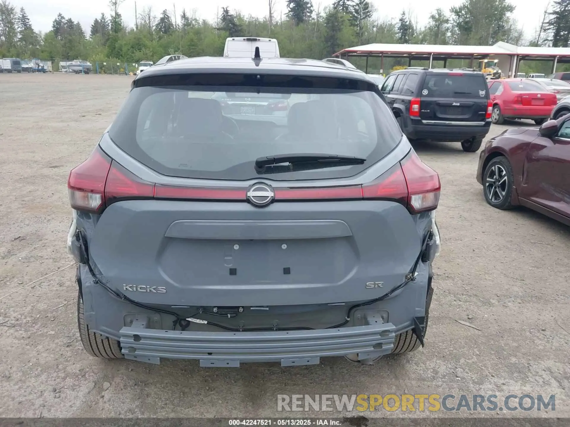 17 Photograph of a damaged car 3N1CP5DV1PL571959 NISSAN KICKS 2023