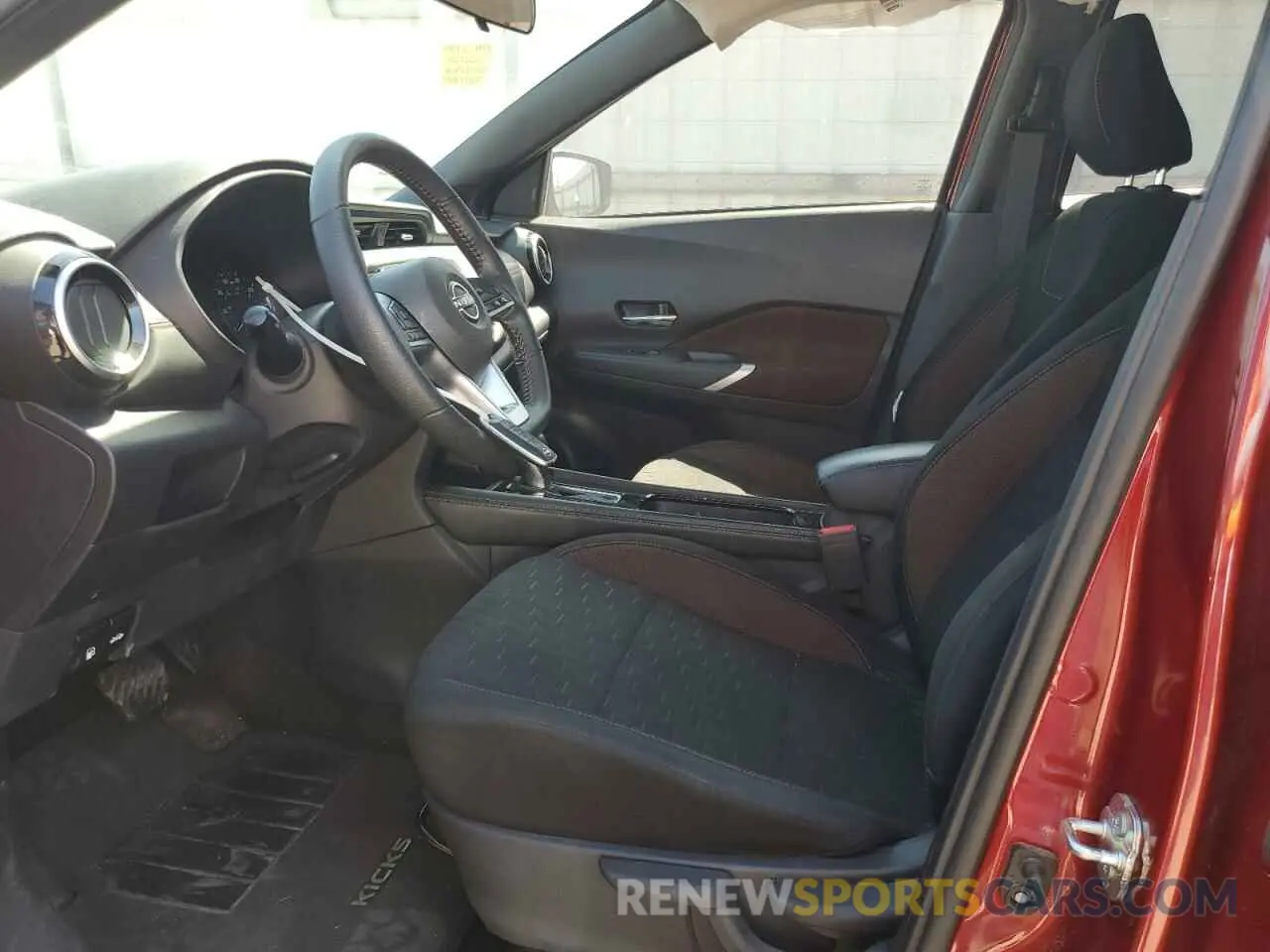 7 Photograph of a damaged car 3N1CP5DV2PL494843 NISSAN KICKS 2023