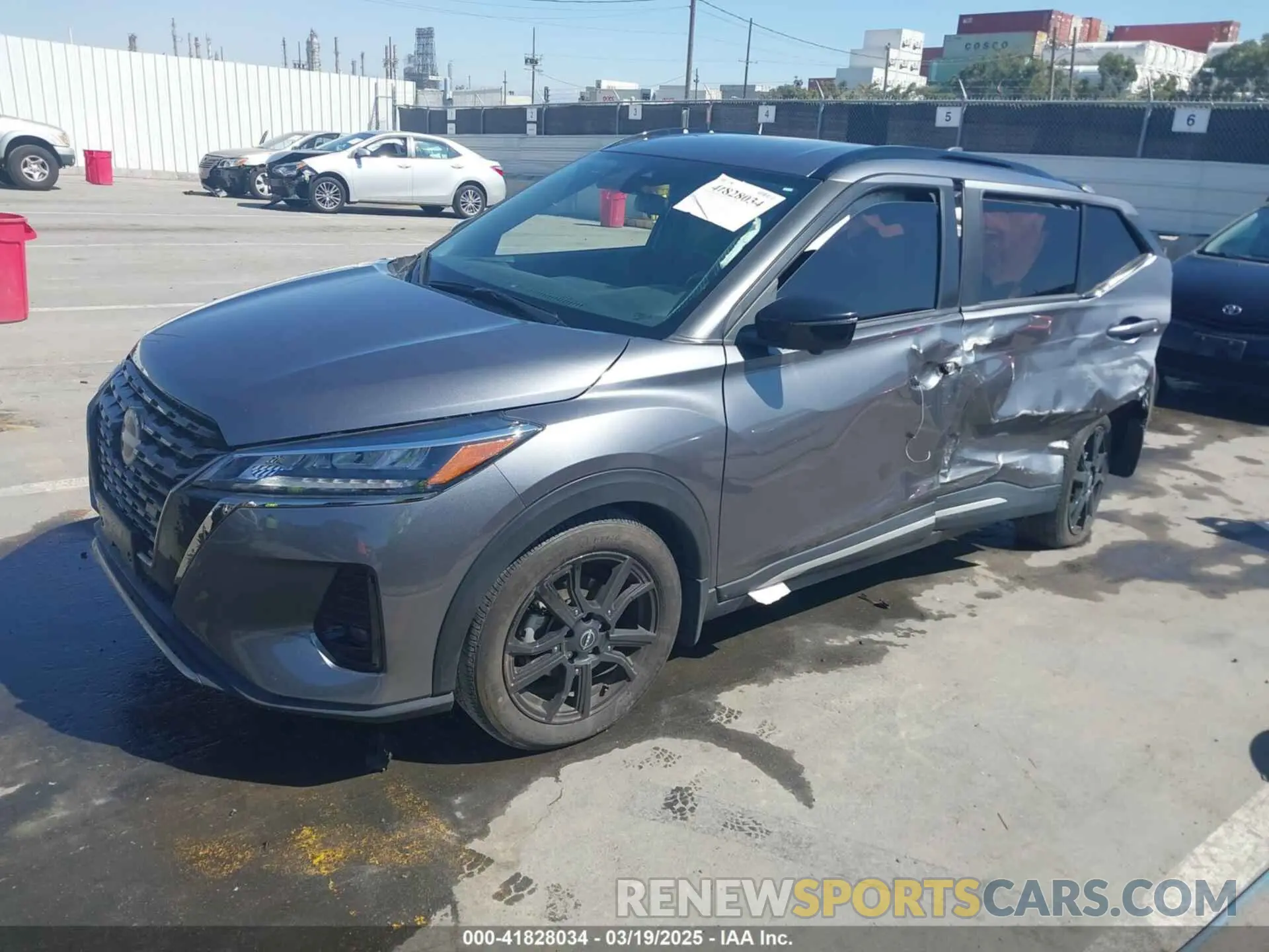 2 Photograph of a damaged car 3N1CP5DV3PL489120 NISSAN KICKS 2023