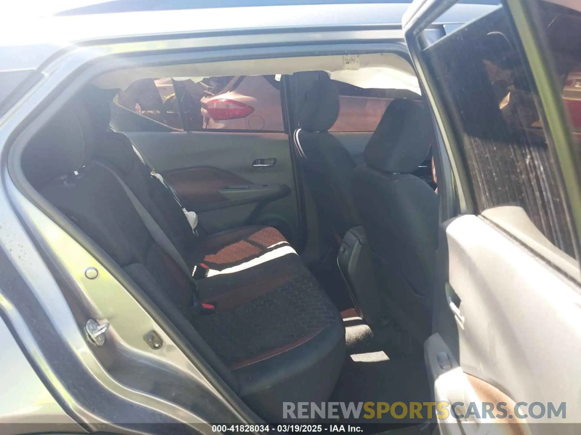 8 Photograph of a damaged car 3N1CP5DV3PL489120 NISSAN KICKS 2023