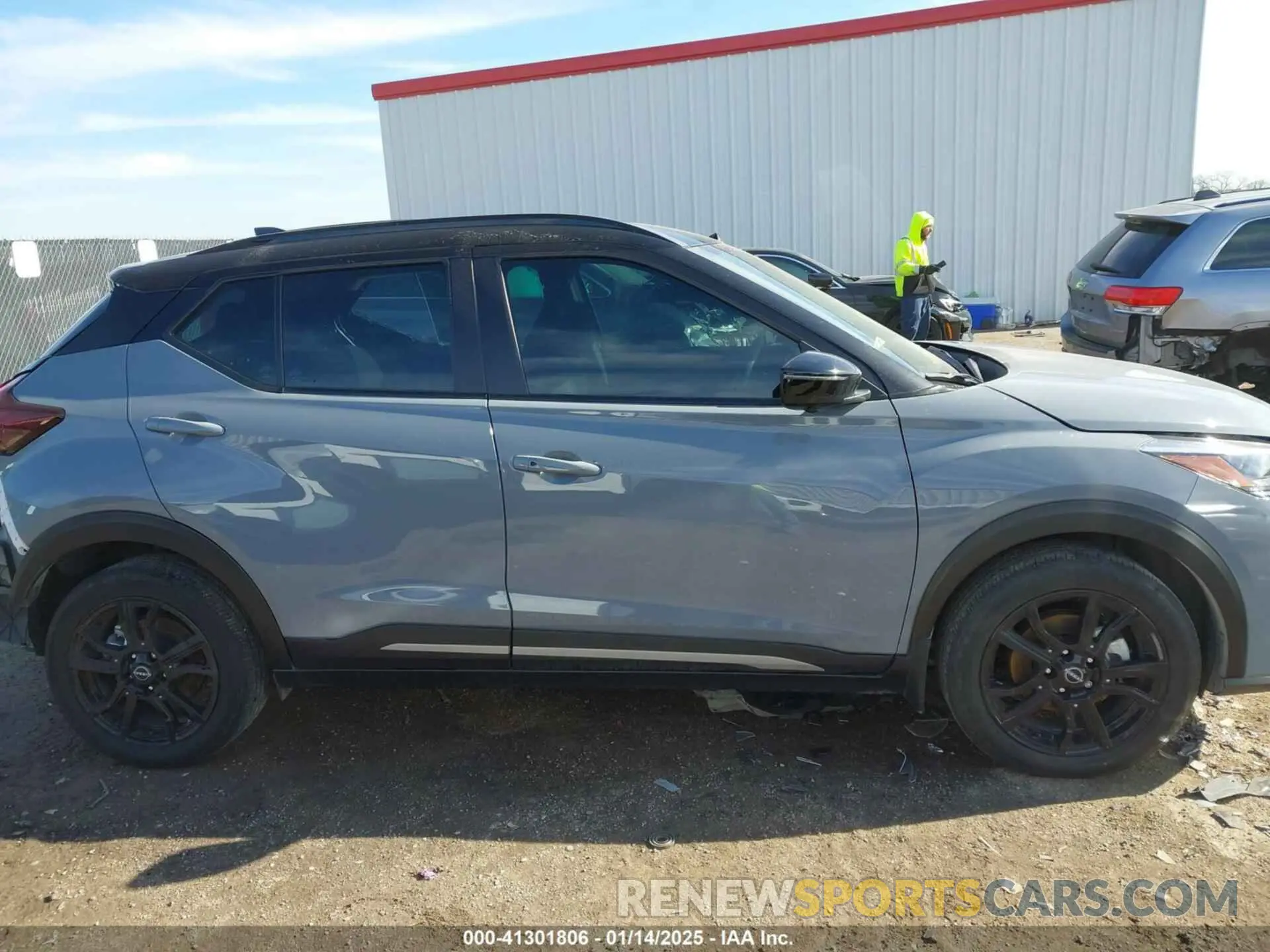14 Photograph of a damaged car 3N1CP5DV3PL505770 NISSAN KICKS 2023