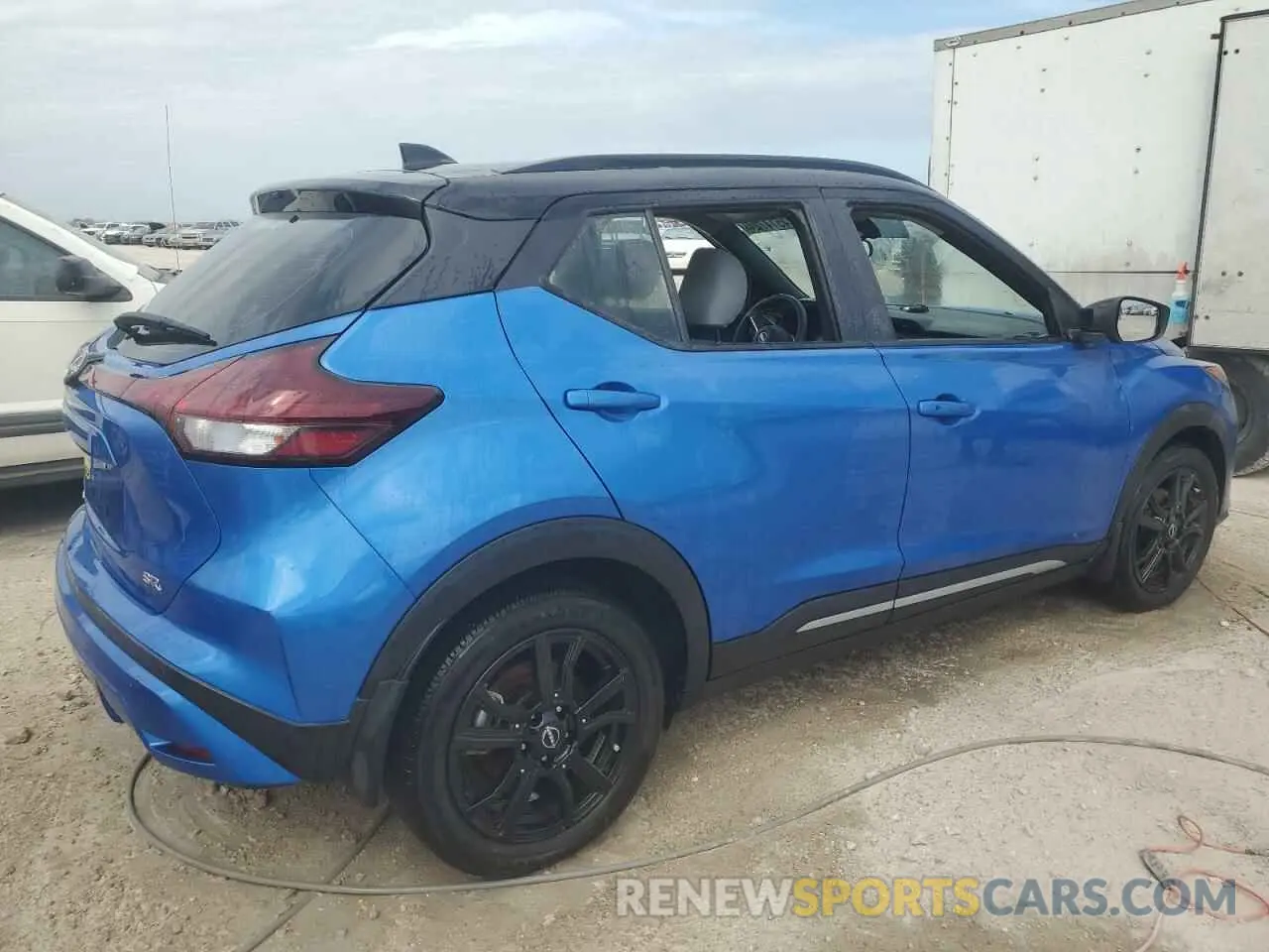 3 Photograph of a damaged car 3N1CP5DV3PL520284 NISSAN KICKS 2023