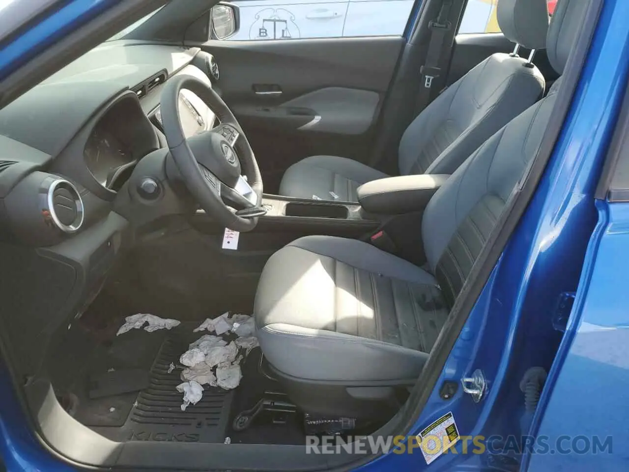7 Photograph of a damaged car 3N1CP5DV3PL520284 NISSAN KICKS 2023