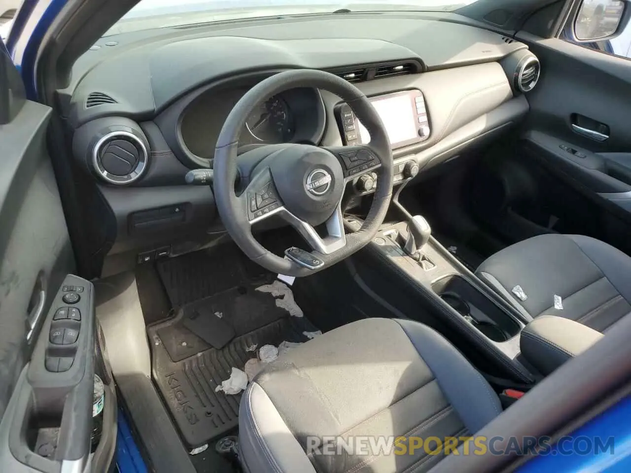 8 Photograph of a damaged car 3N1CP5DV3PL520284 NISSAN KICKS 2023