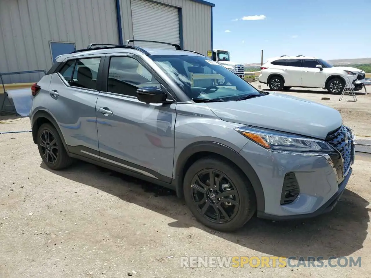 4 Photograph of a damaged car 3N1CP5DV4PL486033 NISSAN KICKS 2023