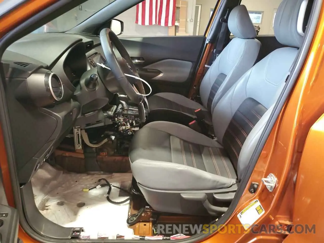 7 Photograph of a damaged car 3N1CP5DV4PL566352 NISSAN KICKS 2023