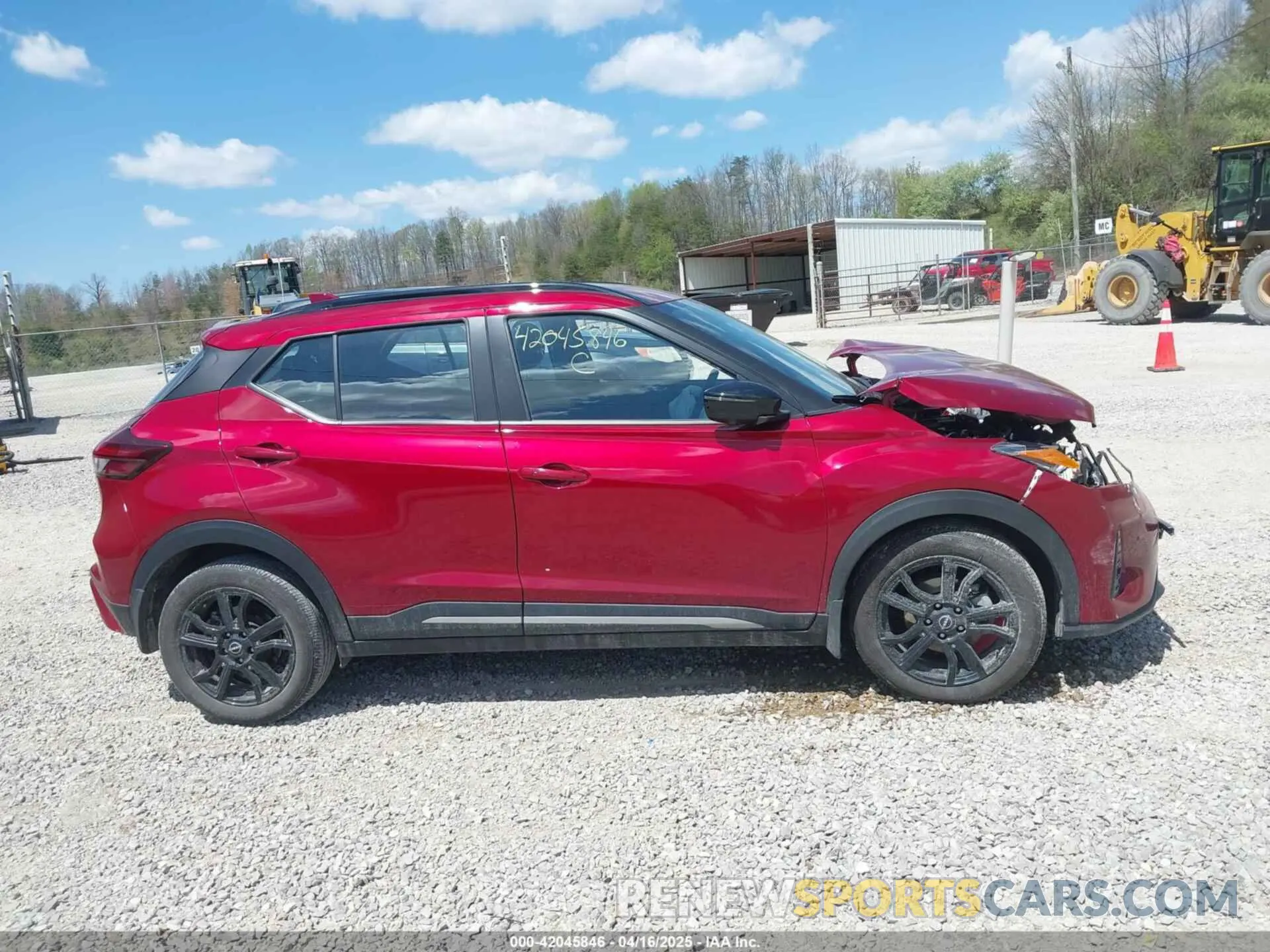 13 Photograph of a damaged car 3N1CP5DV4PL573513 NISSAN KICKS 2023
