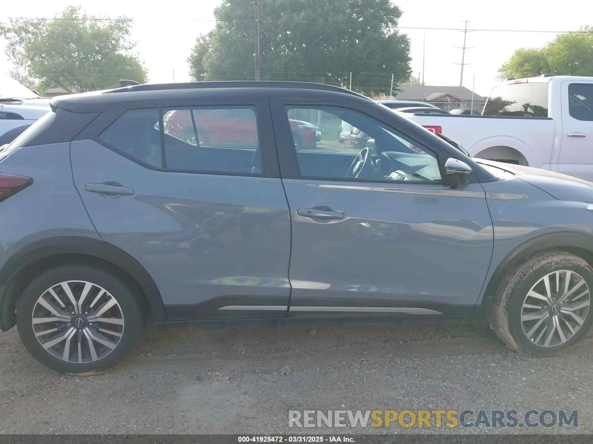 13 Photograph of a damaged car 3N1CP5DV5PL542853 NISSAN KICKS 2023