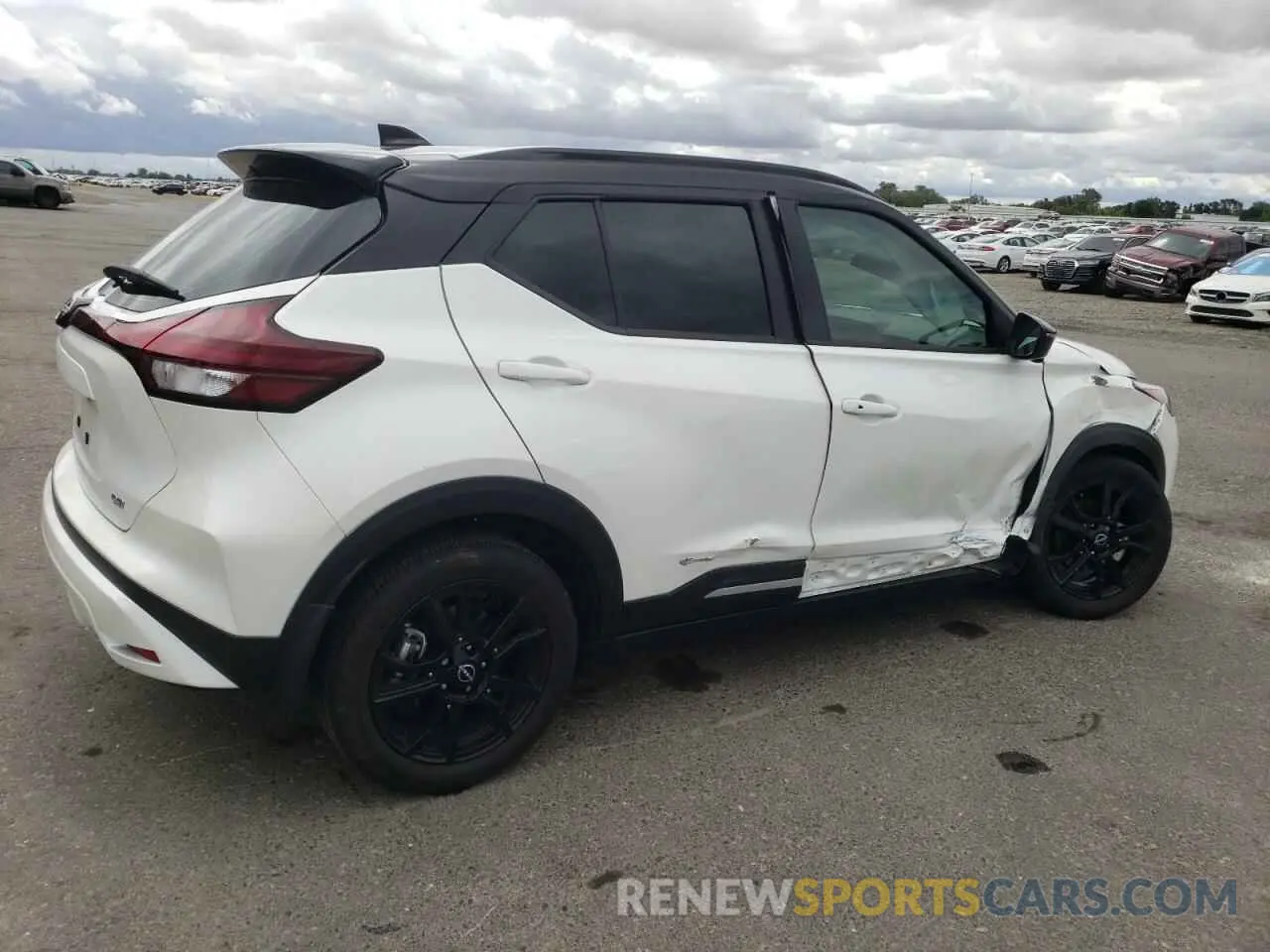 3 Photograph of a damaged car 3N1CP5DV7PL530400 NISSAN KICKS 2023