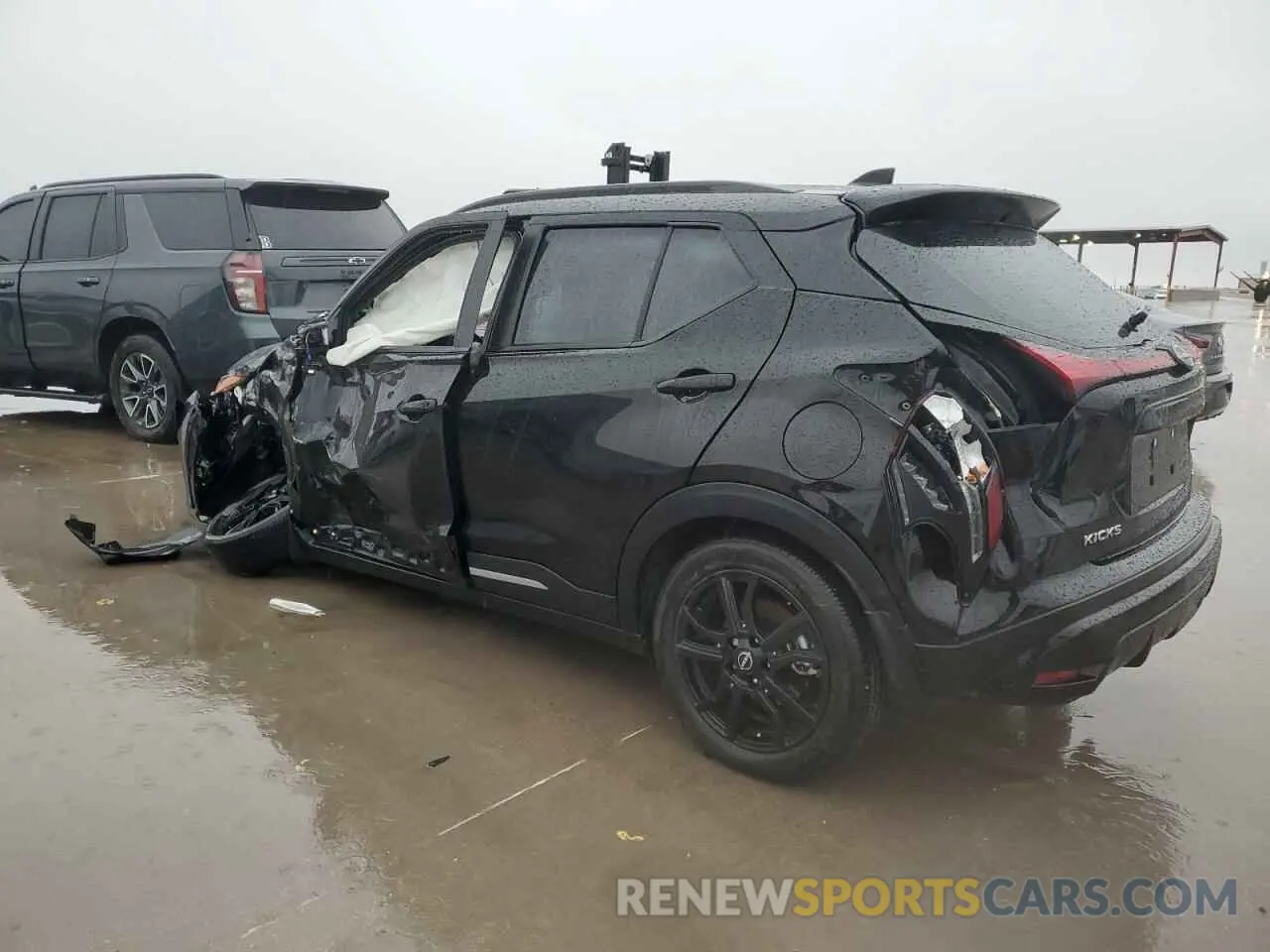 2 Photograph of a damaged car 3N1CP5DV7PL537329 NISSAN KICKS 2023