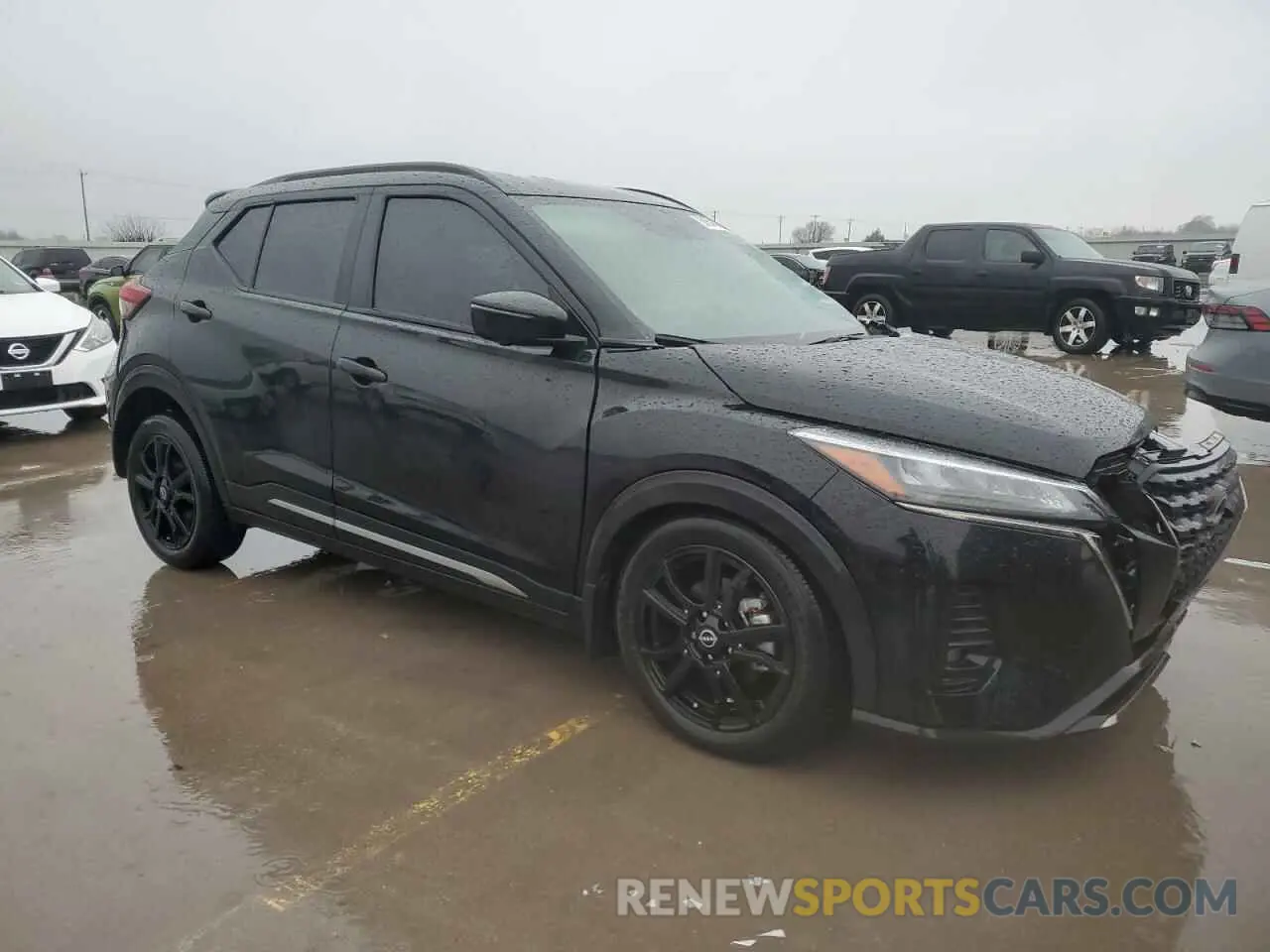 4 Photograph of a damaged car 3N1CP5DV7PL537329 NISSAN KICKS 2023