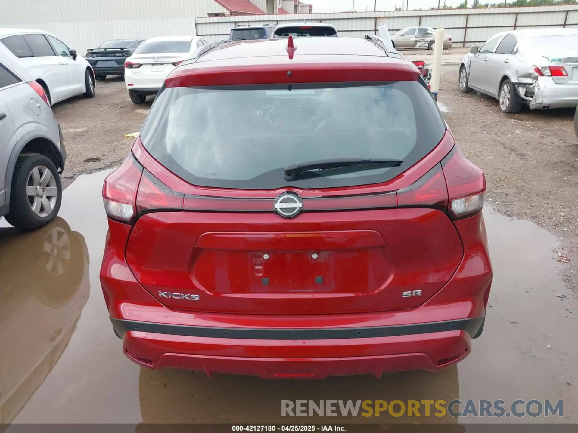 16 Photograph of a damaged car 3N1CP5DV7PL537881 NISSAN KICKS 2023