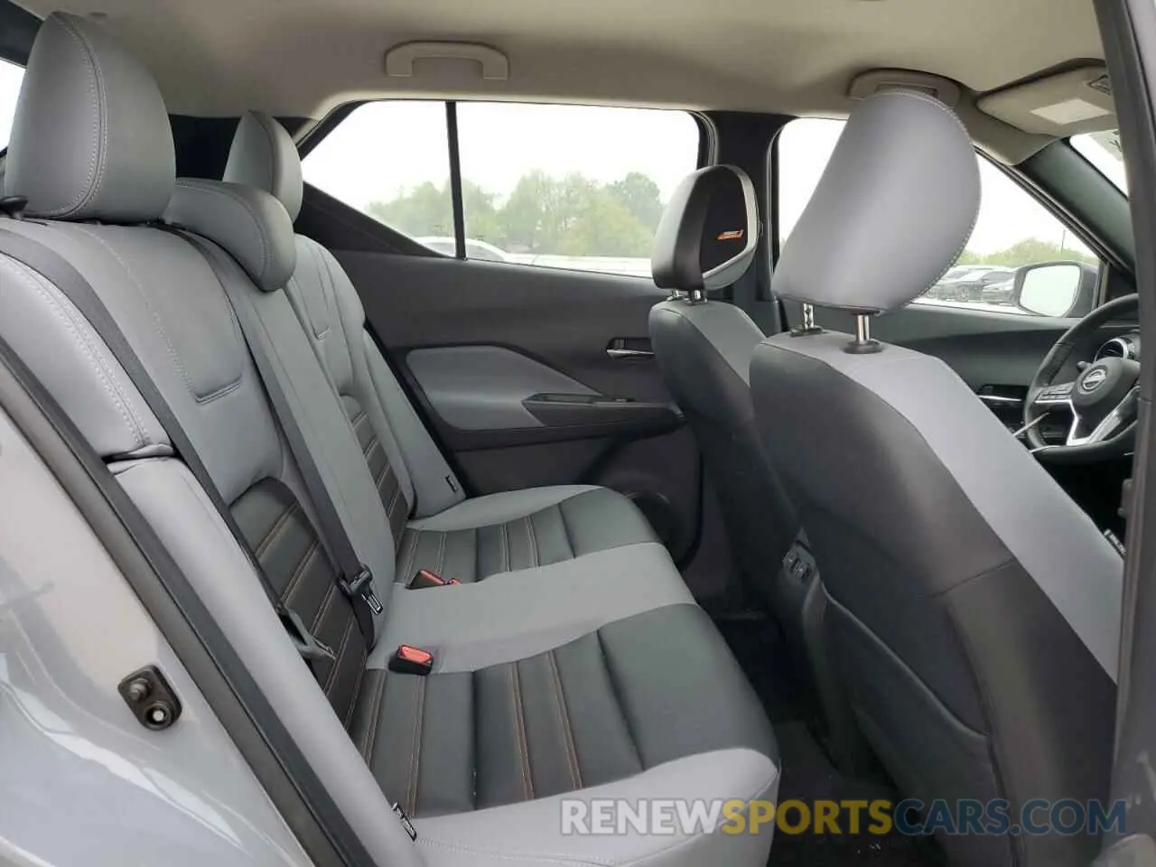 11 Photograph of a damaged car 3N1CP5DV7PL566748 NISSAN KICKS 2023