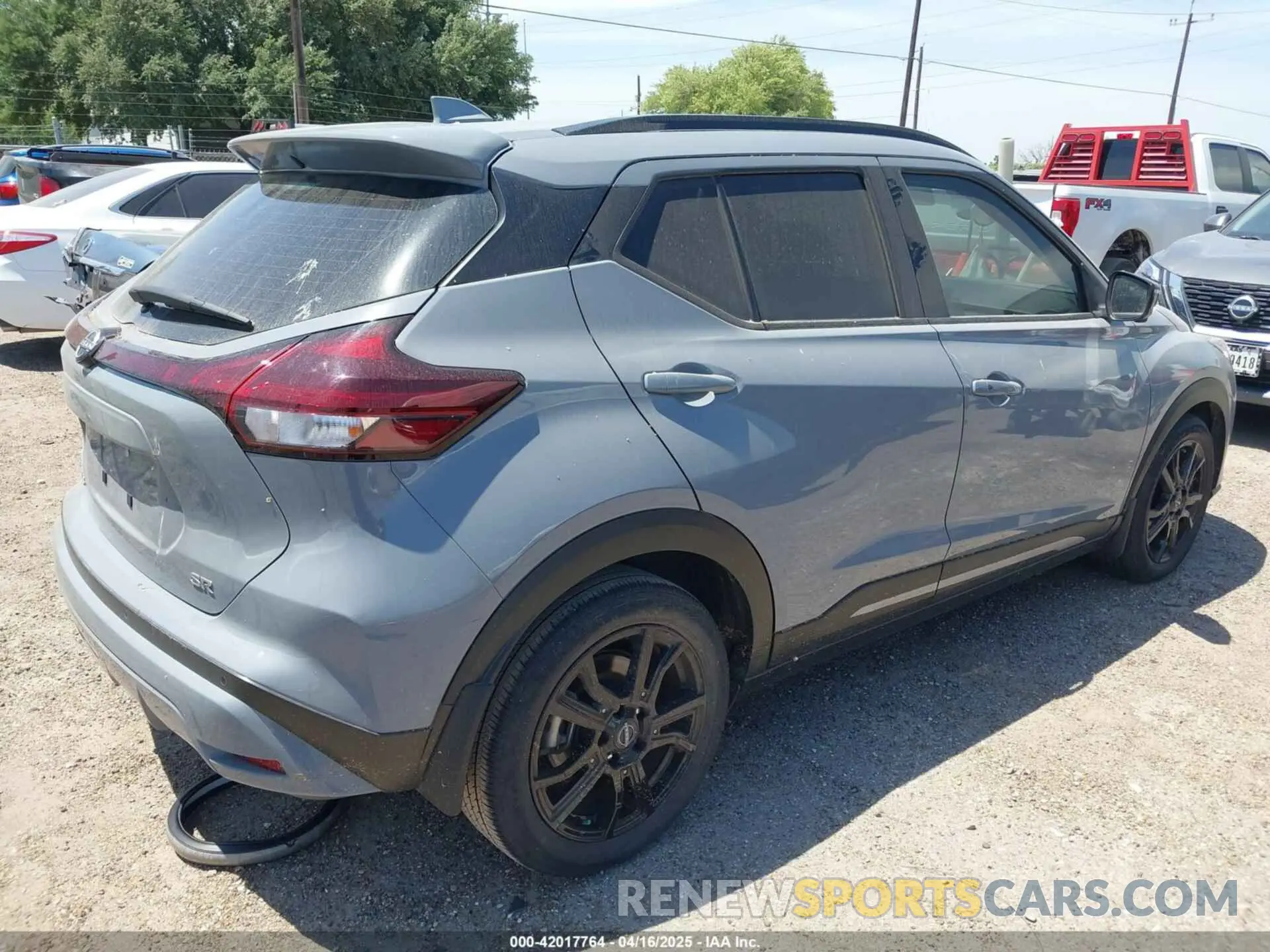 4 Photograph of a damaged car 3N1CP5DV8PL479926 NISSAN KICKS 2023