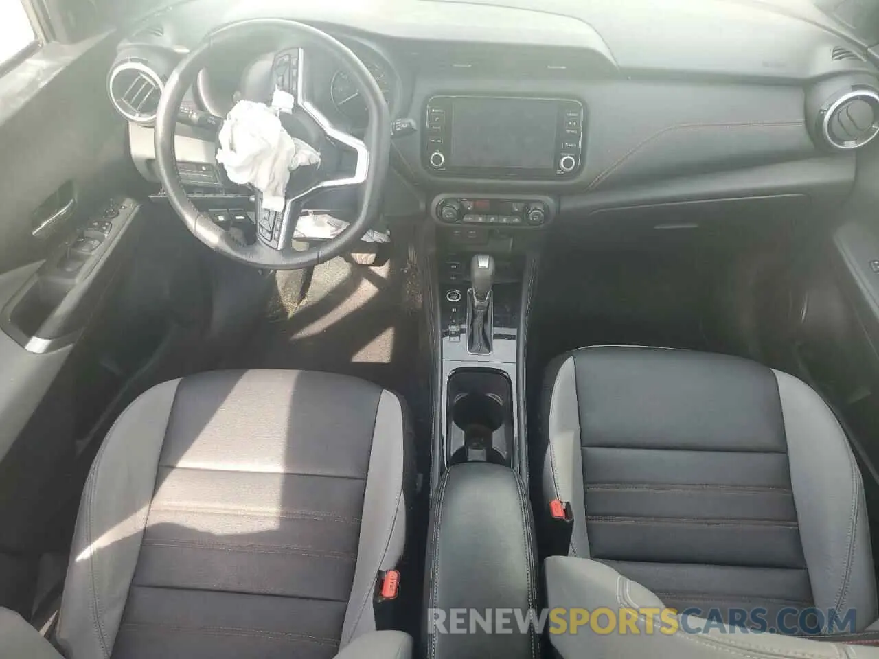 8 Photograph of a damaged car 3N1CP5DV8PL506994 NISSAN KICKS 2023