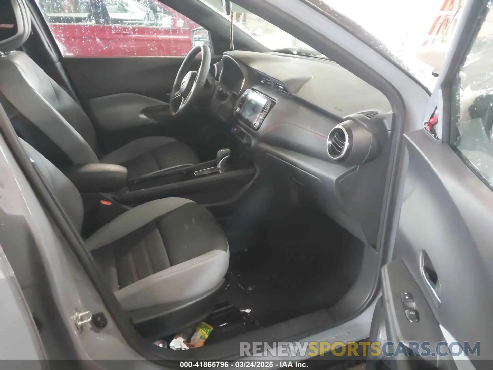 5 Photograph of a damaged car 3N1CP5DV8PL550445 NISSAN KICKS 2023