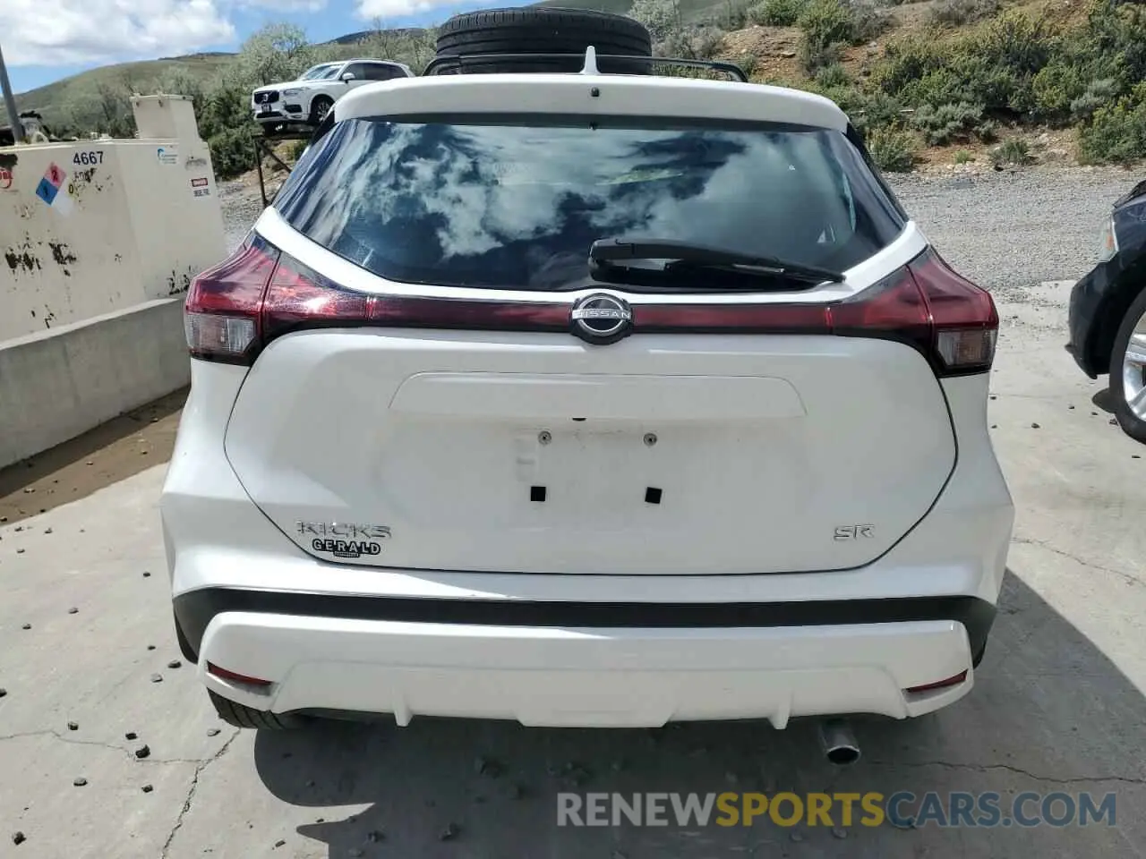 6 Photograph of a damaged car 3N1CP5DV8PL552812 NISSAN KICKS 2023