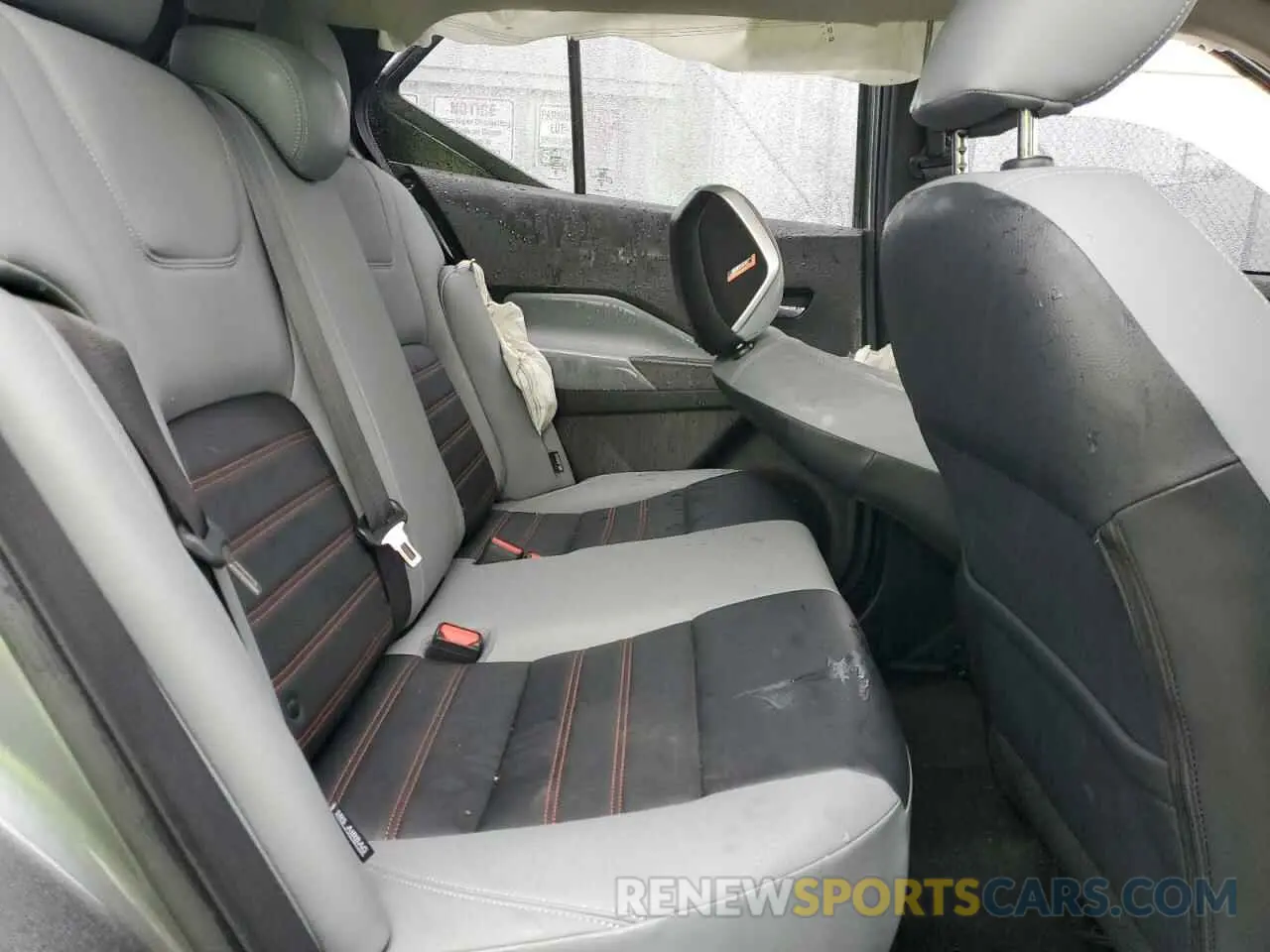 11 Photograph of a damaged car 3N1CP5DV8PL555242 NISSAN KICKS 2023