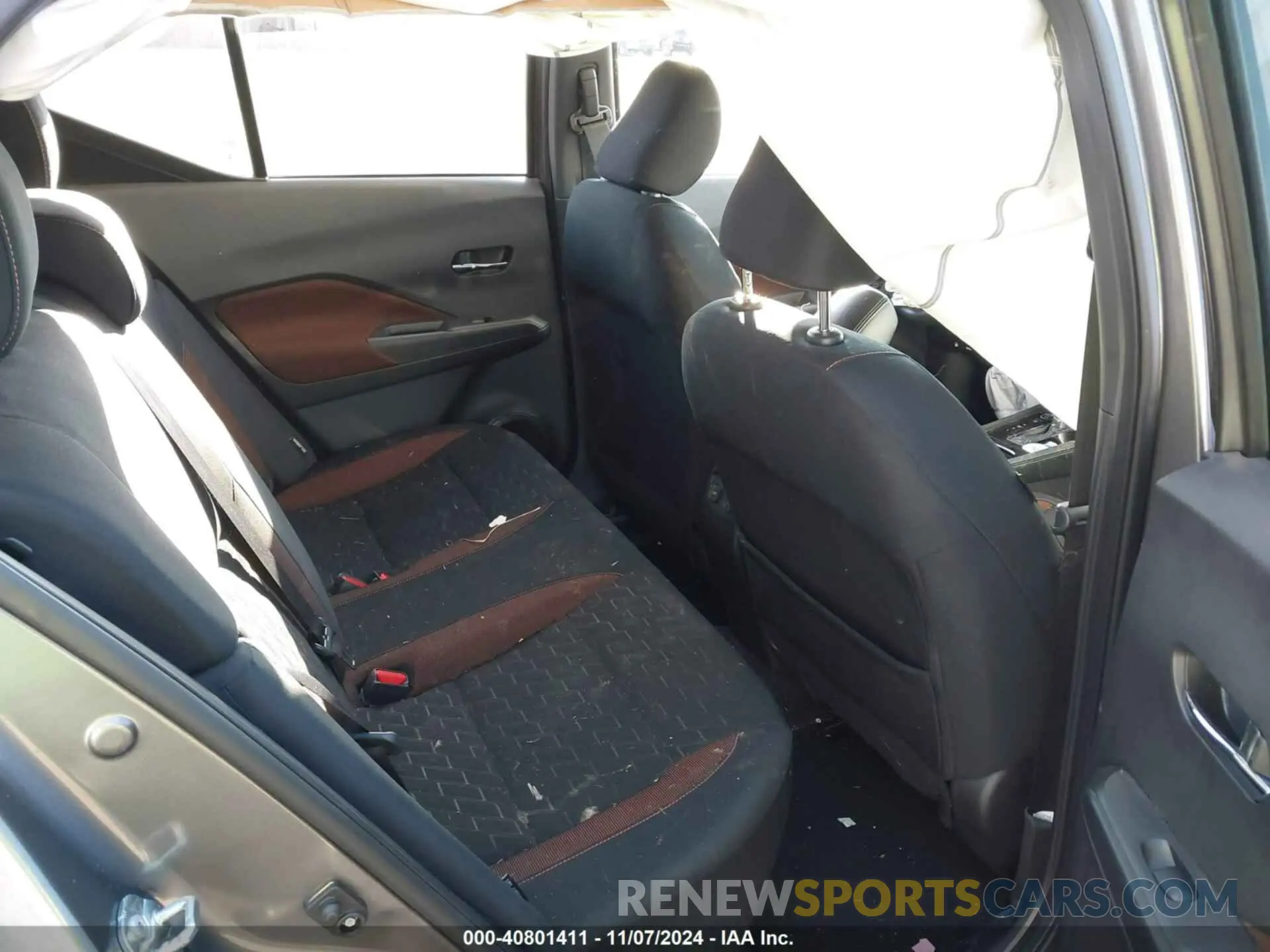 8 Photograph of a damaged car 3N1CP5DV8PL563194 NISSAN KICKS 2023