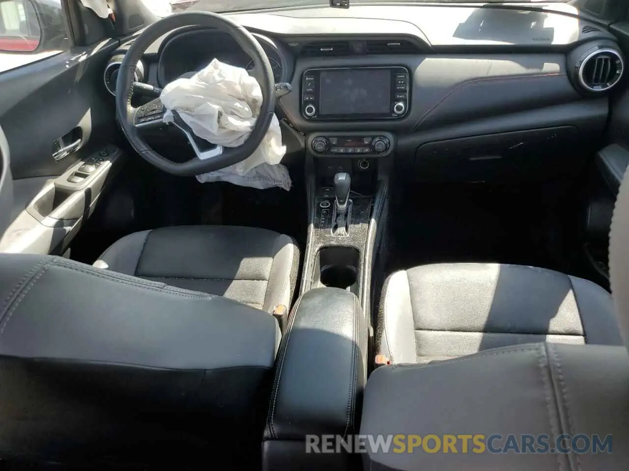 8 Photograph of a damaged car 3N1CP5DV9PL532861 NISSAN KICKS 2023