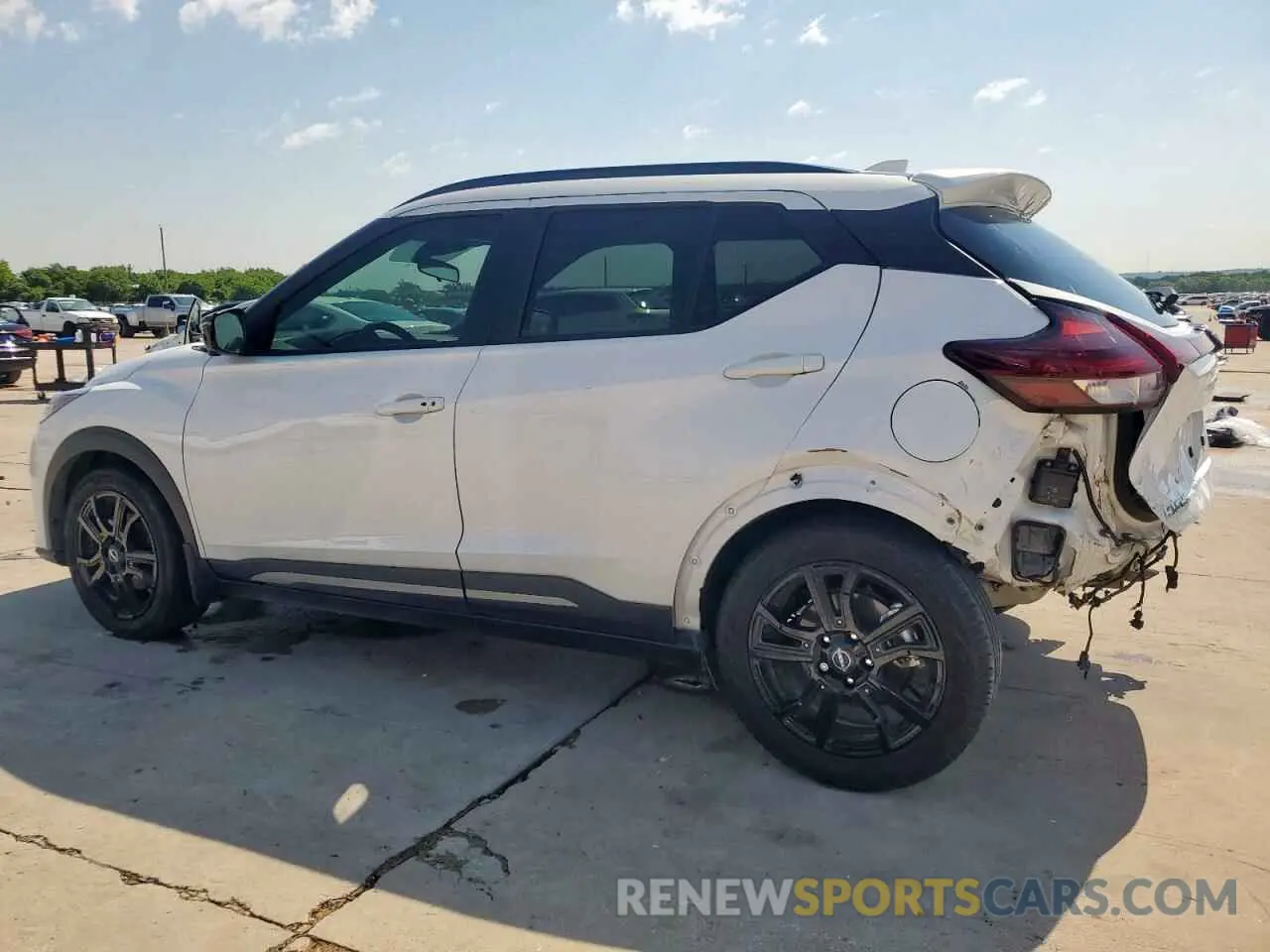 2 Photograph of a damaged car 3N1CP5DVXPL494301 NISSAN KICKS 2023