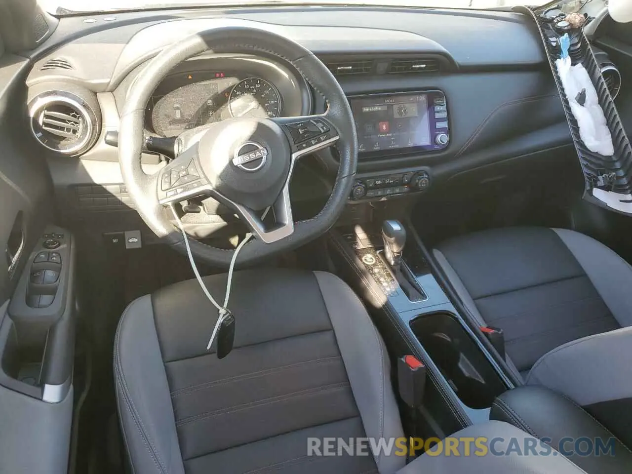 8 Photograph of a damaged car 3N1CP5DVXPL498168 NISSAN KICKS 2023