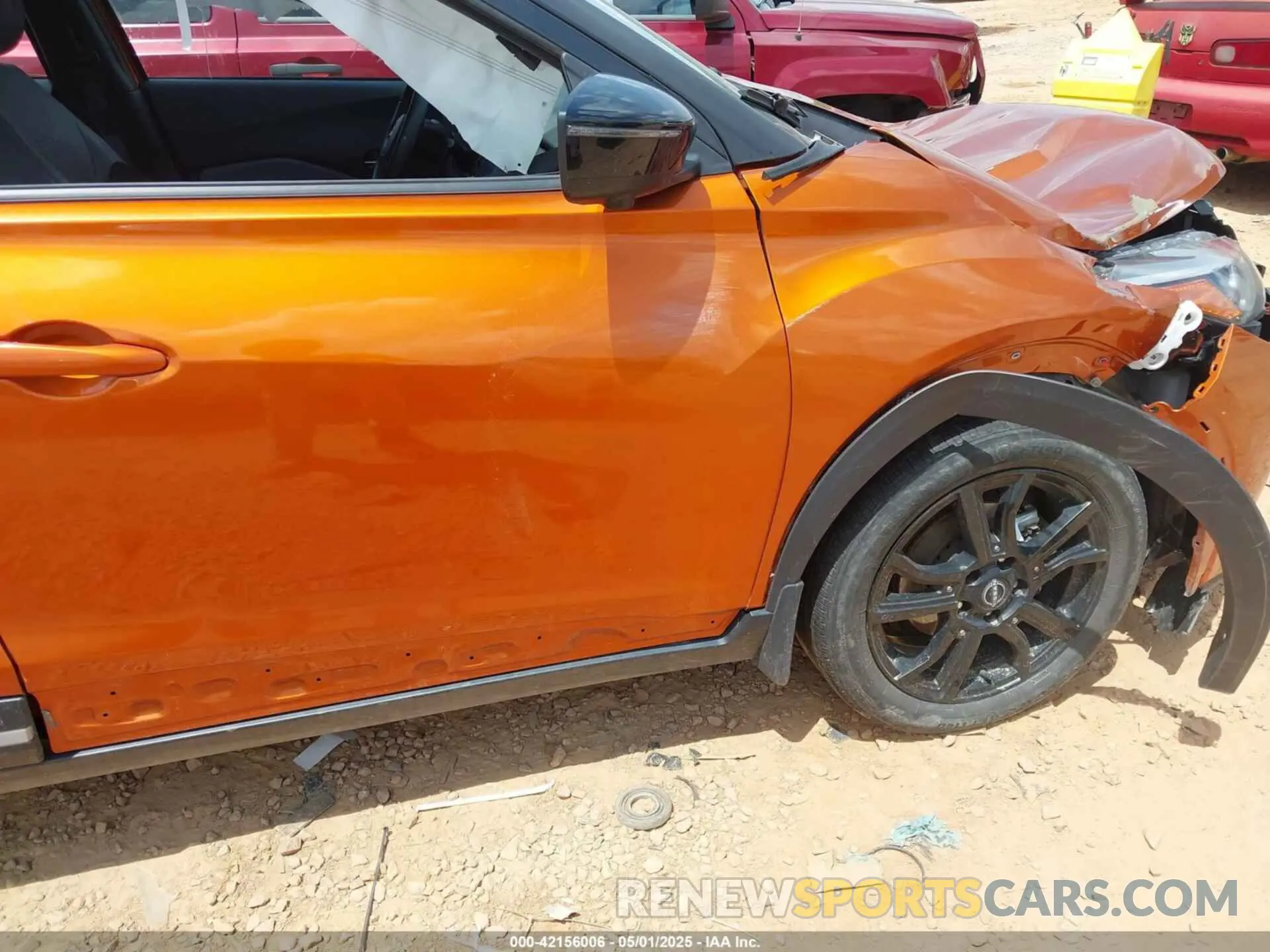 18 Photograph of a damaged car 3N1CP5DVXPL499191 NISSAN KICKS 2023