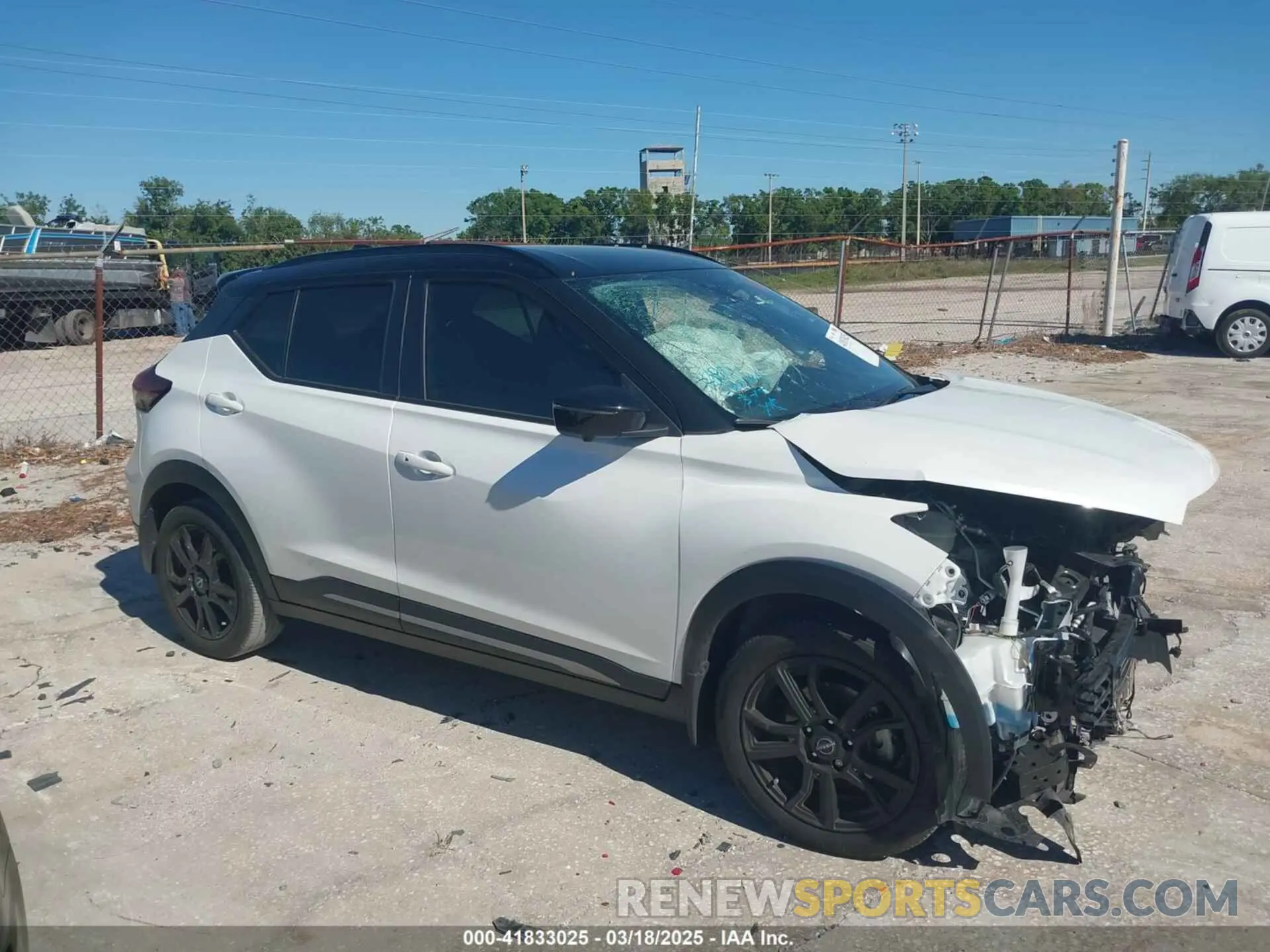 14 Photograph of a damaged car 3N1CP5DVXPL546073 NISSAN KICKS 2023