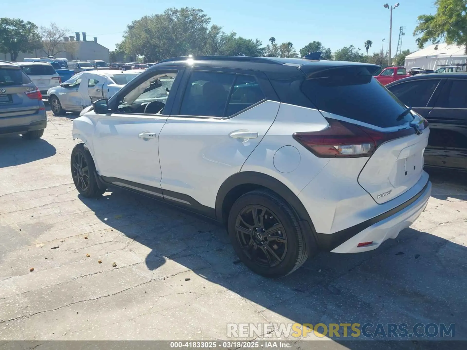 3 Photograph of a damaged car 3N1CP5DVXPL546073 NISSAN KICKS 2023