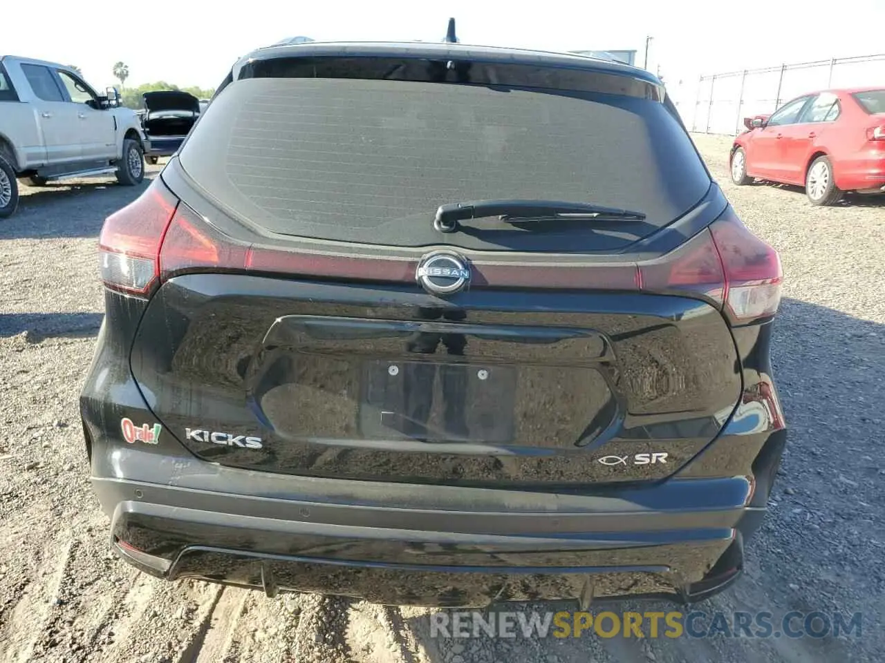 6 Photograph of a damaged car 3N1CP5DVXPL562337 NISSAN KICKS 2023