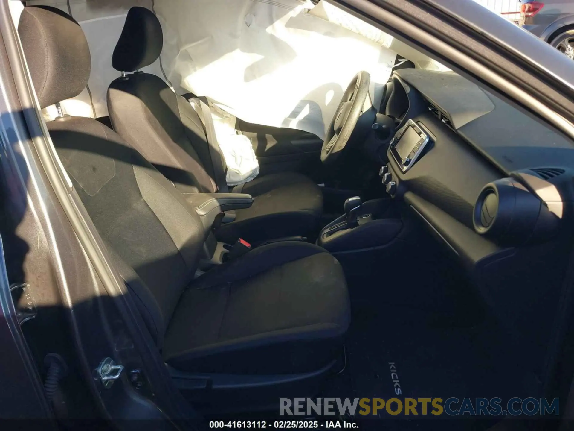 5 Photograph of a damaged car 3N1CP5BV0RL475102 NISSAN KICKS 2024