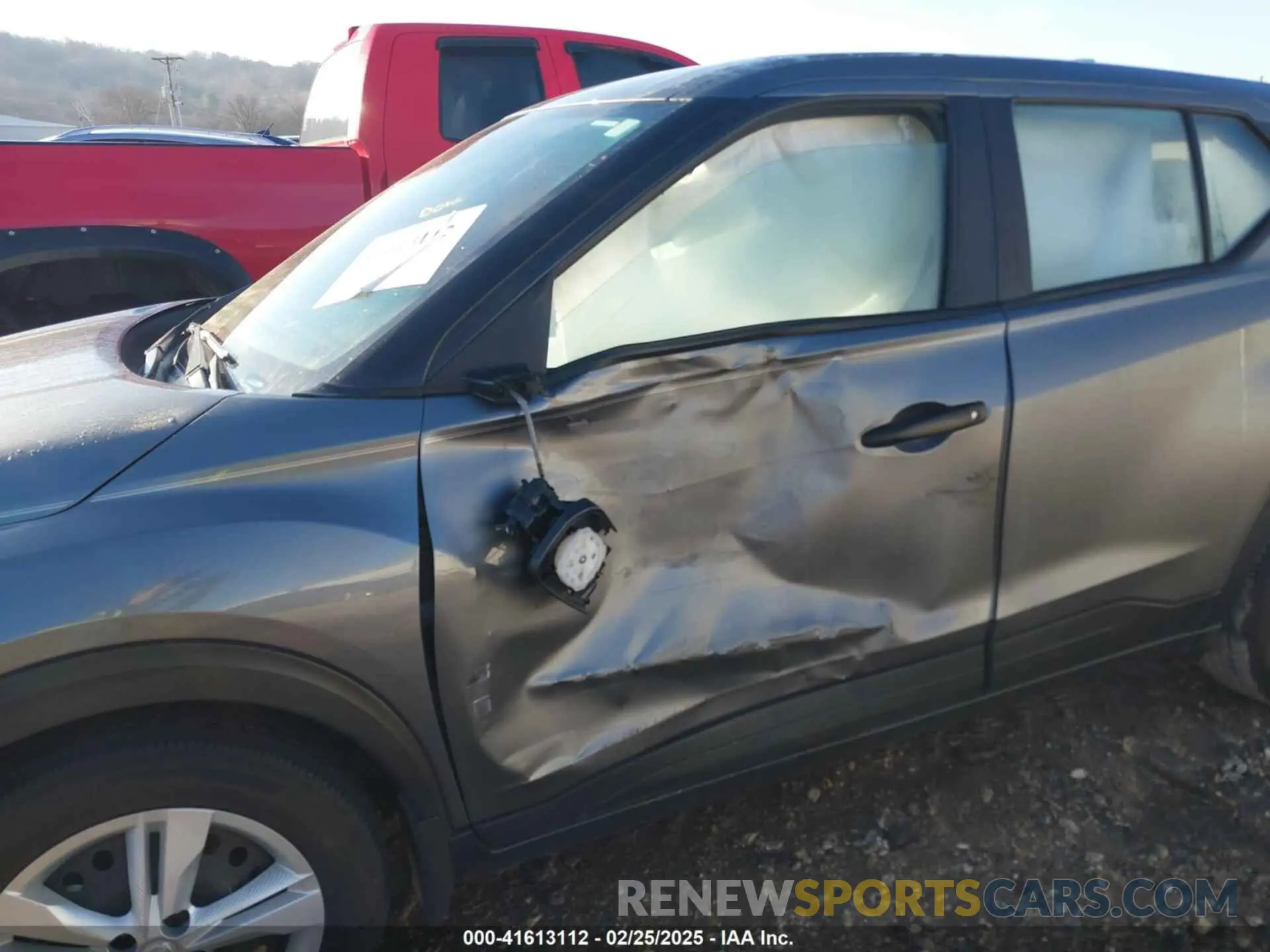 6 Photograph of a damaged car 3N1CP5BV0RL475102 NISSAN KICKS 2024
