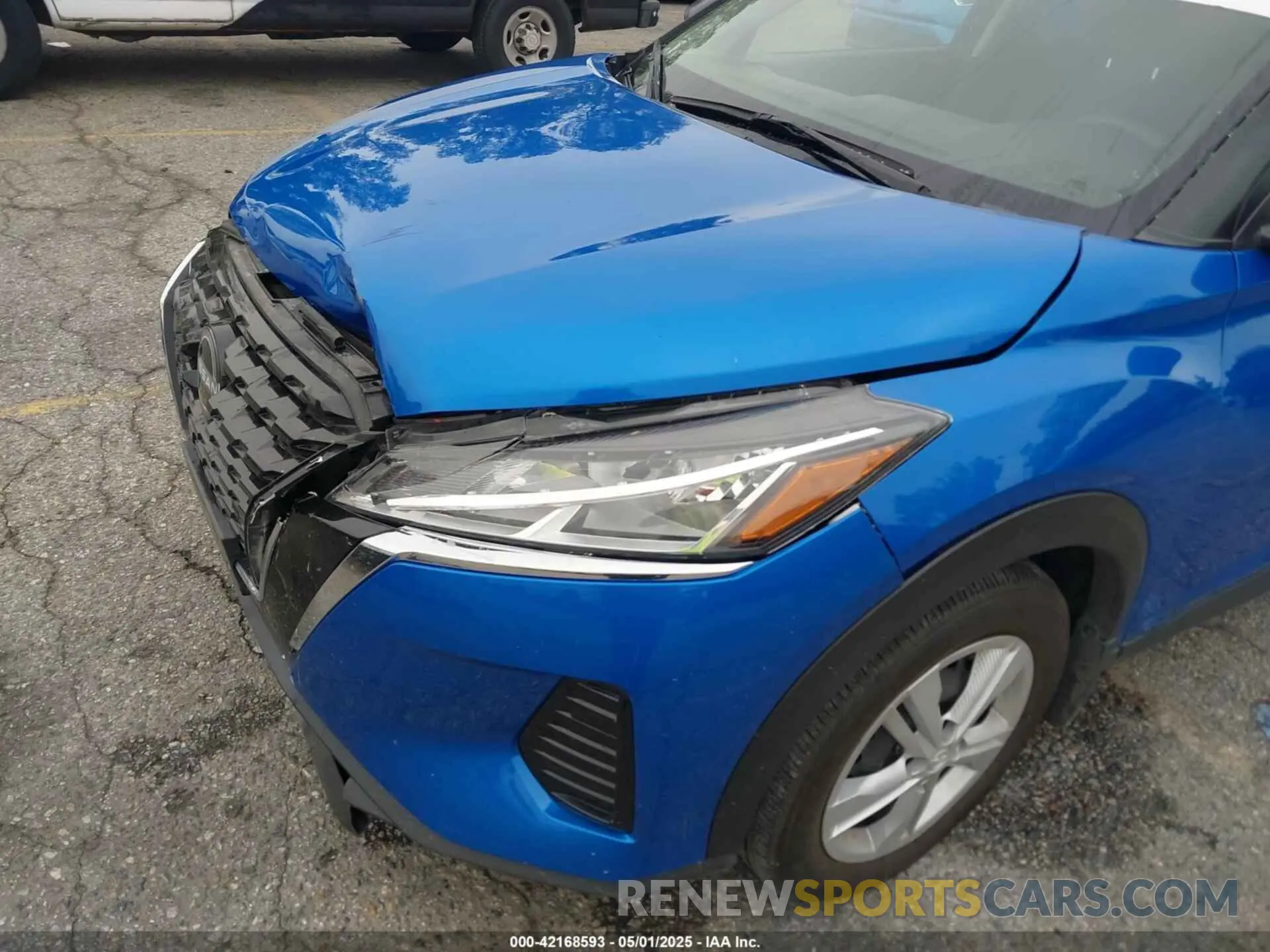 18 Photograph of a damaged car 3N1CP5BV0RL495110 NISSAN KICKS 2024