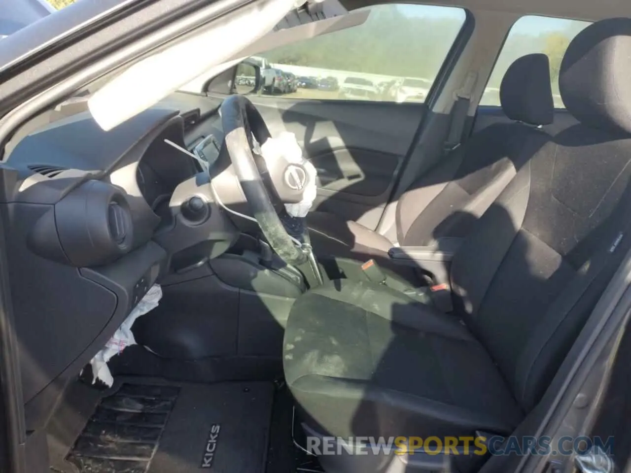 7 Photograph of a damaged car 3N1CP5BV0RL577399 NISSAN KICKS 2024