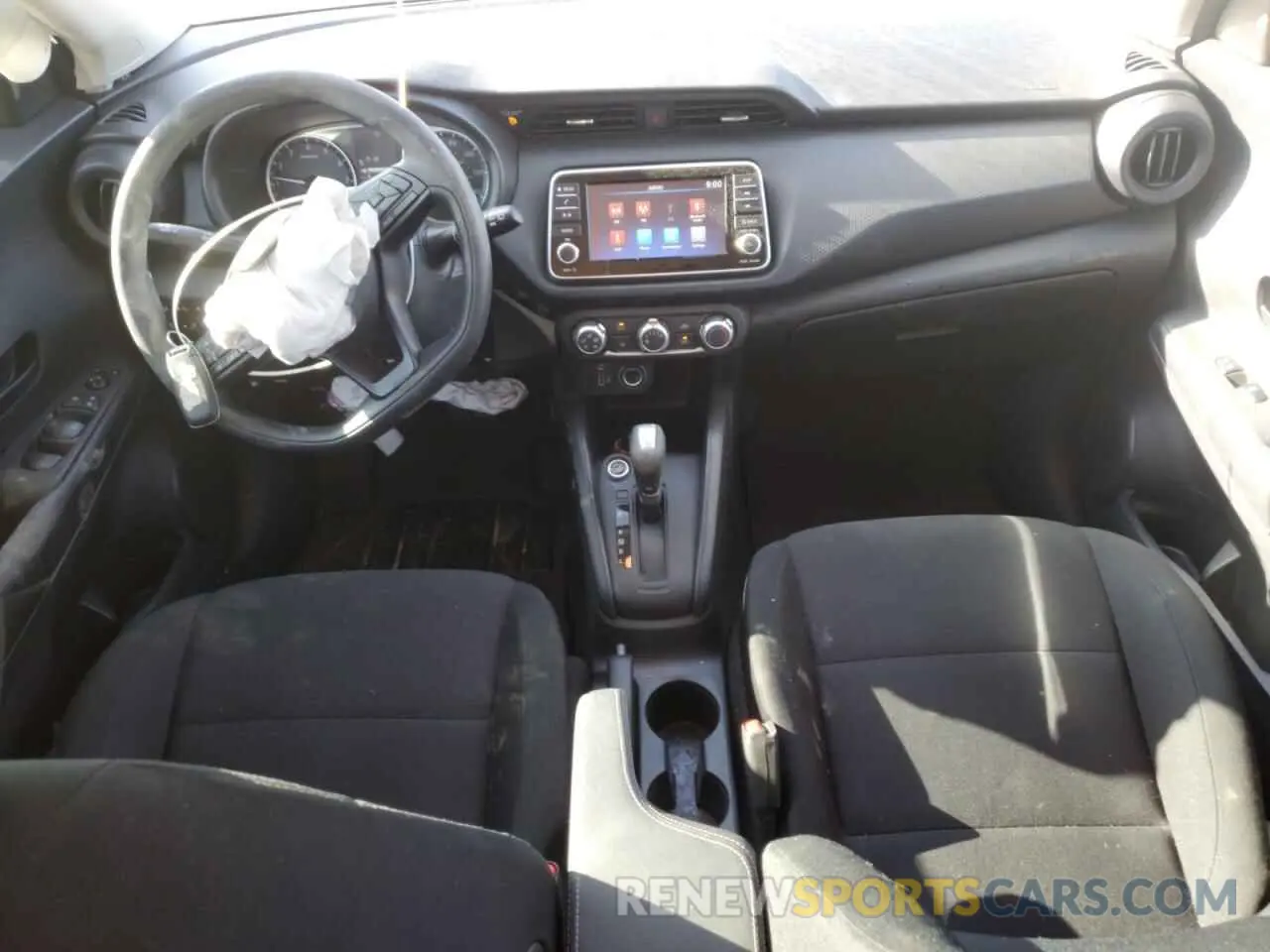 8 Photograph of a damaged car 3N1CP5BV0RL577399 NISSAN KICKS 2024