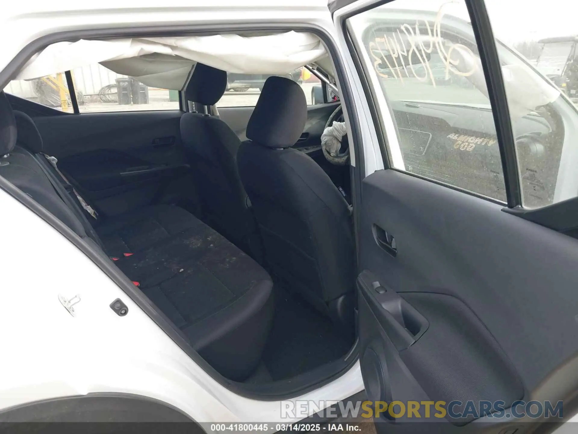 8 Photograph of a damaged car 3N1CP5BV0RL595059 NISSAN KICKS 2024