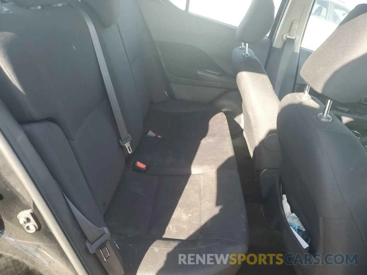 10 Photograph of a damaged car 3N1CP5BV1RL518104 NISSAN KICKS 2024
