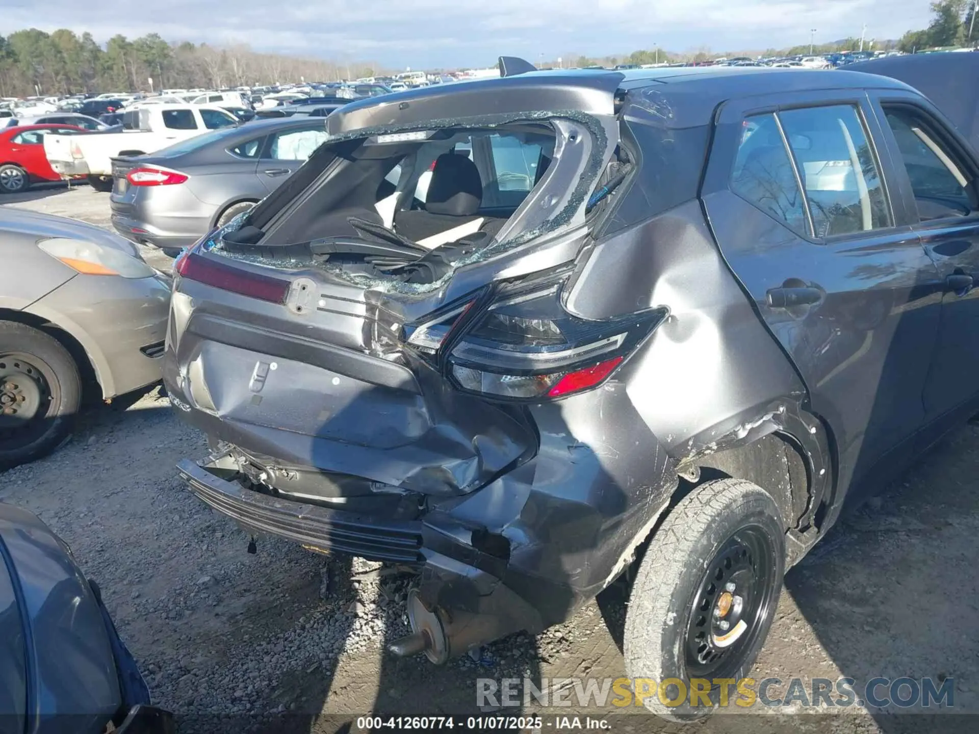 6 Photograph of a damaged car 3N1CP5BV1RL529278 NISSAN KICKS 2024