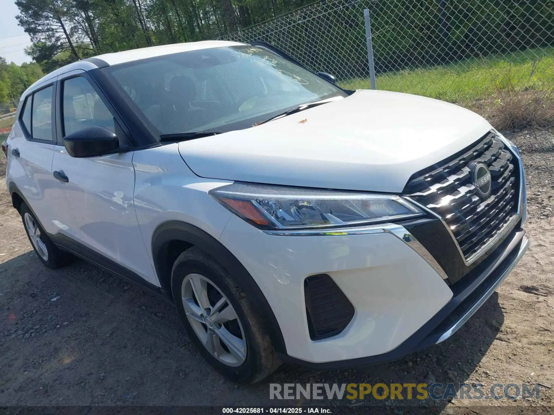 1 Photograph of a damaged car 3N1CP5BV1RL534156 NISSAN KICKS 2024