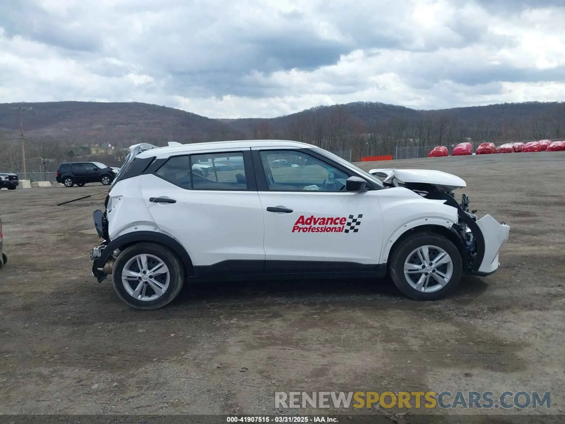 13 Photograph of a damaged car 3N1CP5BV1RL543522 NISSAN KICKS 2024