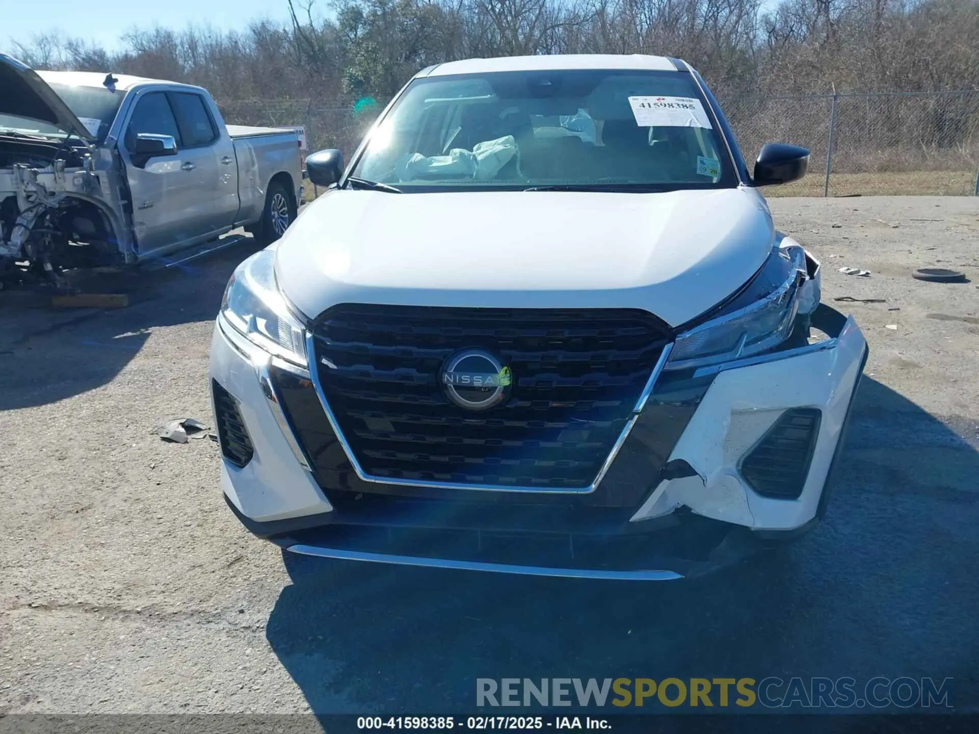 12 Photograph of a damaged car 3N1CP5BV1RL574737 NISSAN KICKS 2024