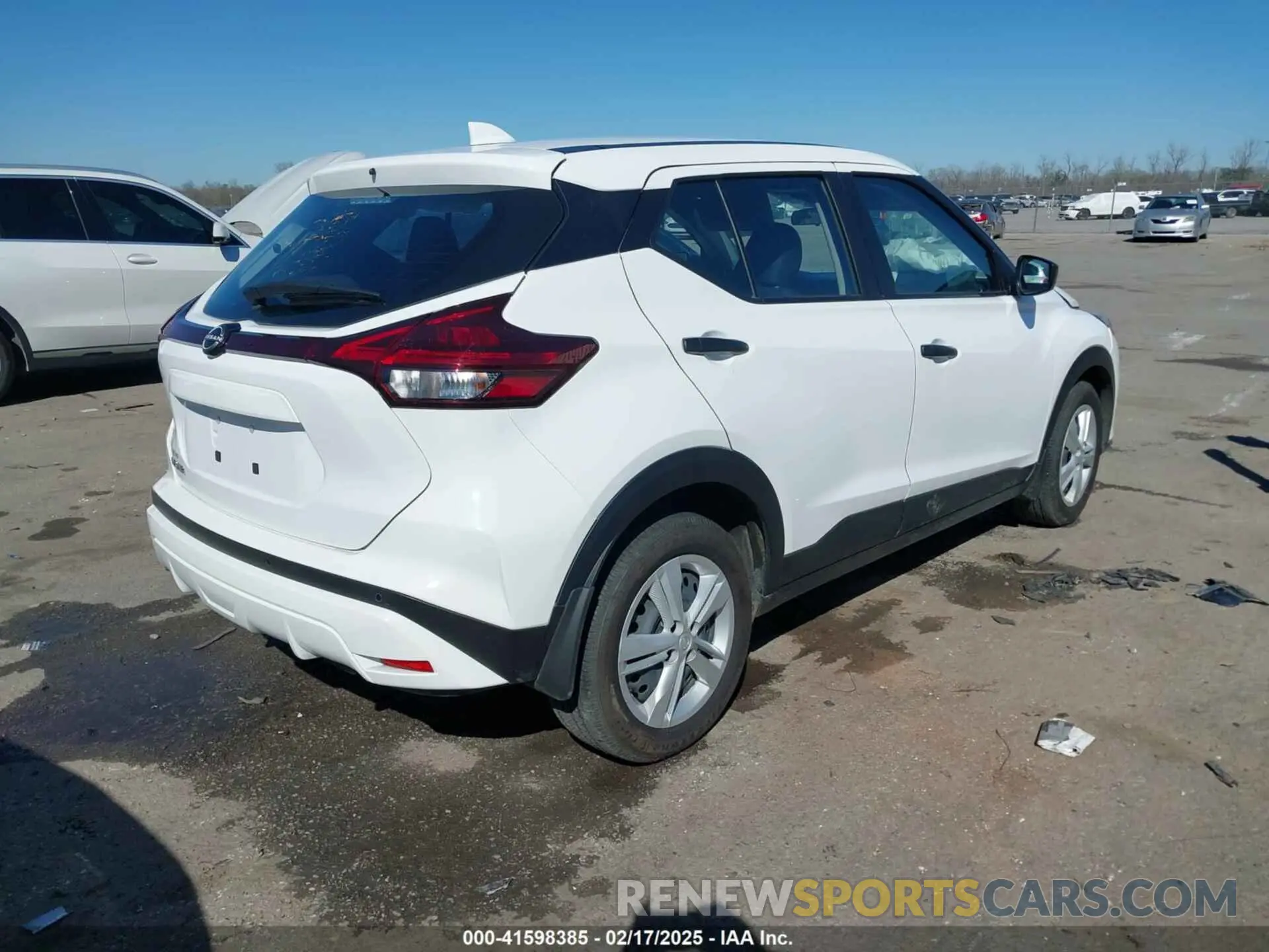4 Photograph of a damaged car 3N1CP5BV1RL574737 NISSAN KICKS 2024