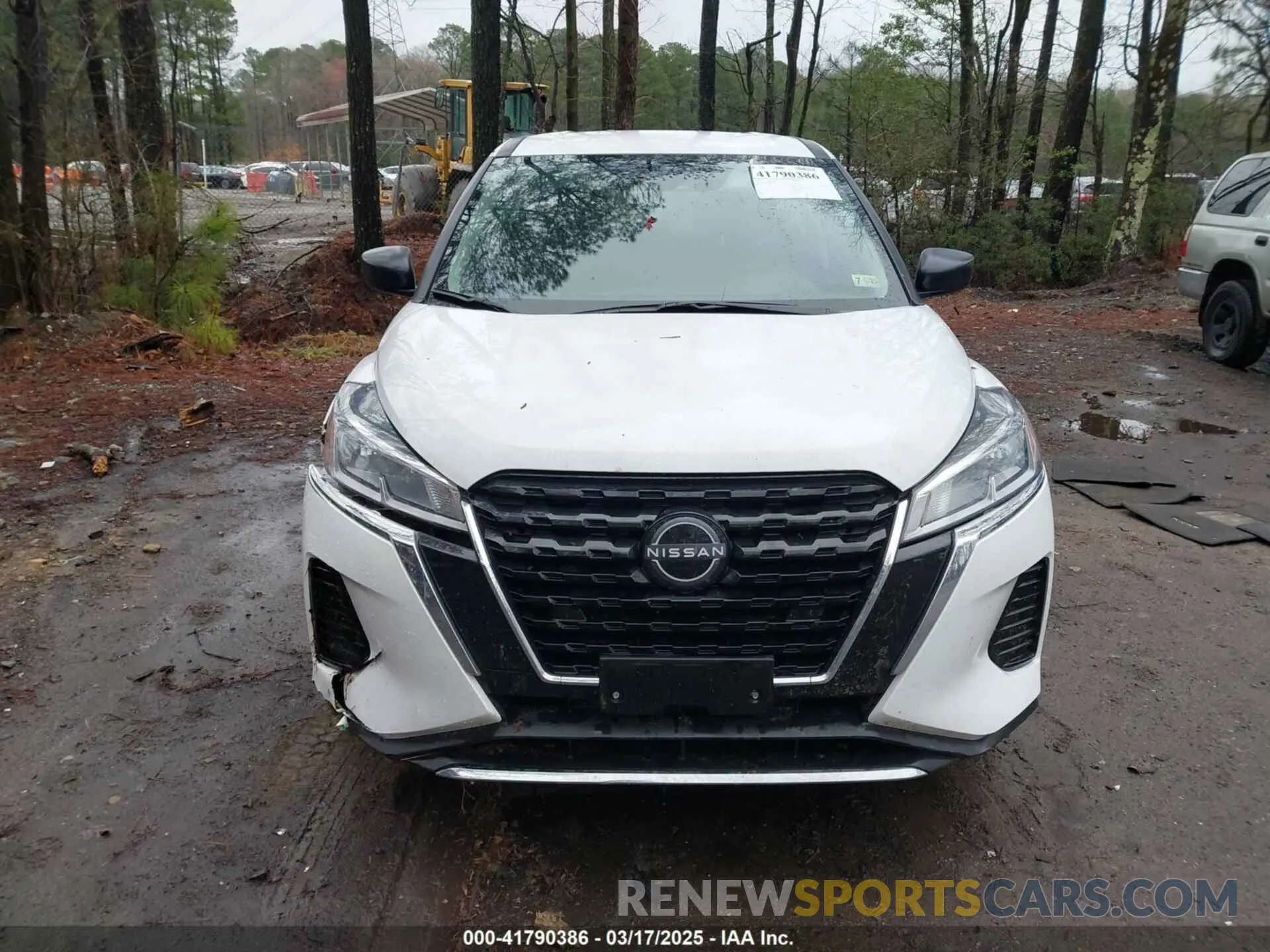 12 Photograph of a damaged car 3N1CP5BV1RL576973 NISSAN KICKS 2024