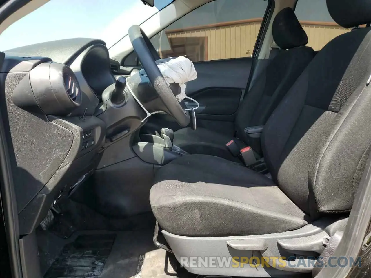 7 Photograph of a damaged car 3N1CP5BV1RL577962 NISSAN KICKS 2024