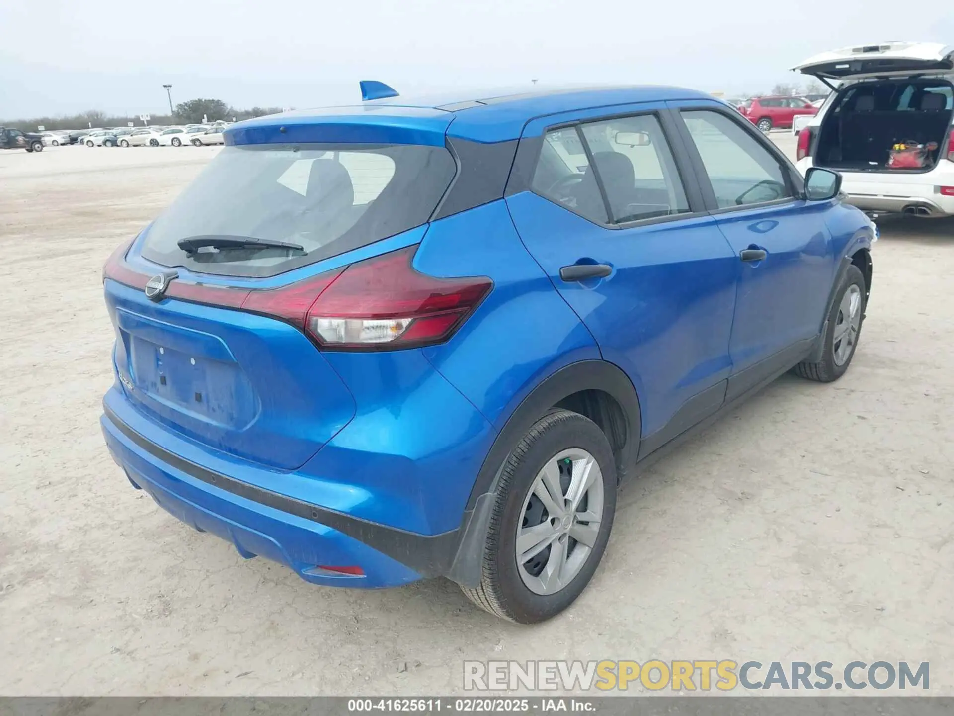 4 Photograph of a damaged car 3N1CP5BV1RL579324 NISSAN KICKS 2024