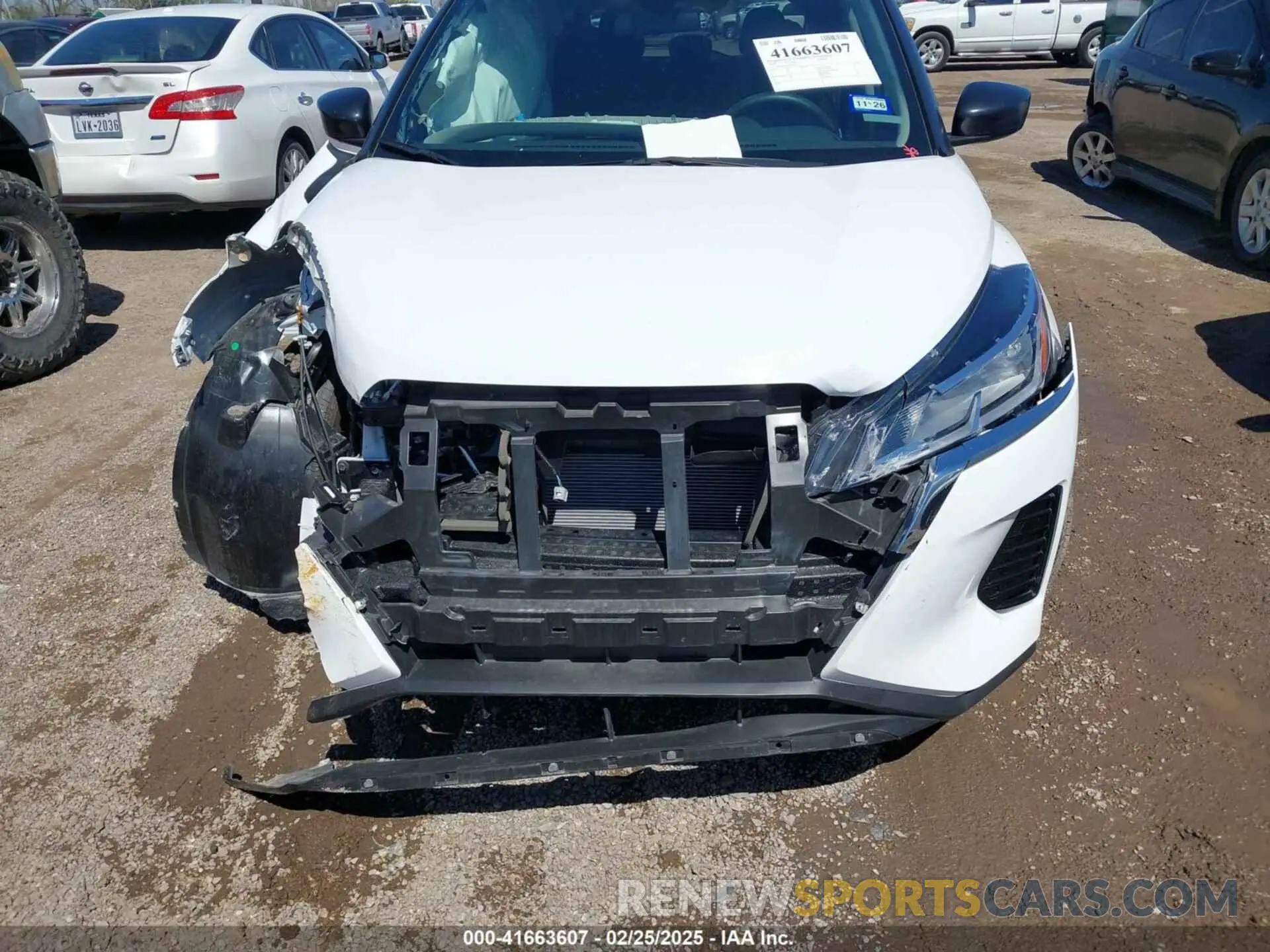 6 Photograph of a damaged car 3N1CP5BV1RL584152 NISSAN KICKS 2024