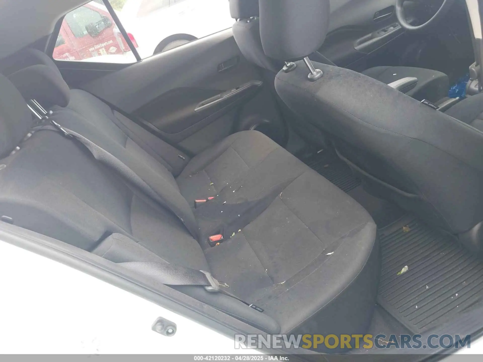 8 Photograph of a damaged car 3N1CP5BV2RL501022 NISSAN KICKS 2024