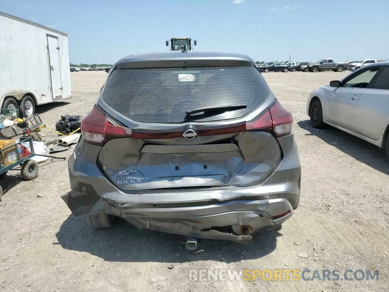 6 Photograph of a damaged car 3N1CP5BV2RL579512 NISSAN KICKS 2024
